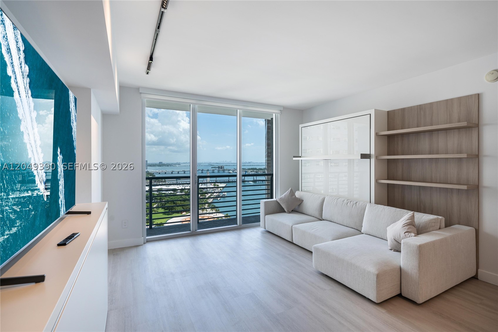 325 S Biscayne Blvd #2920, Miami FL 33131
