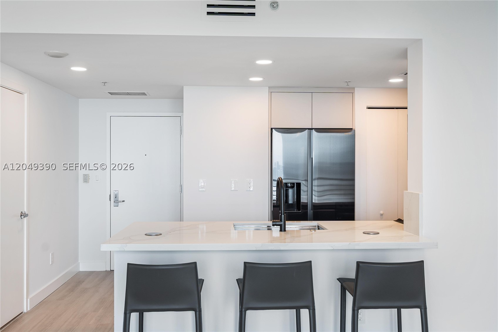 325 S Biscayne Blvd #2920, Miami FL 33131