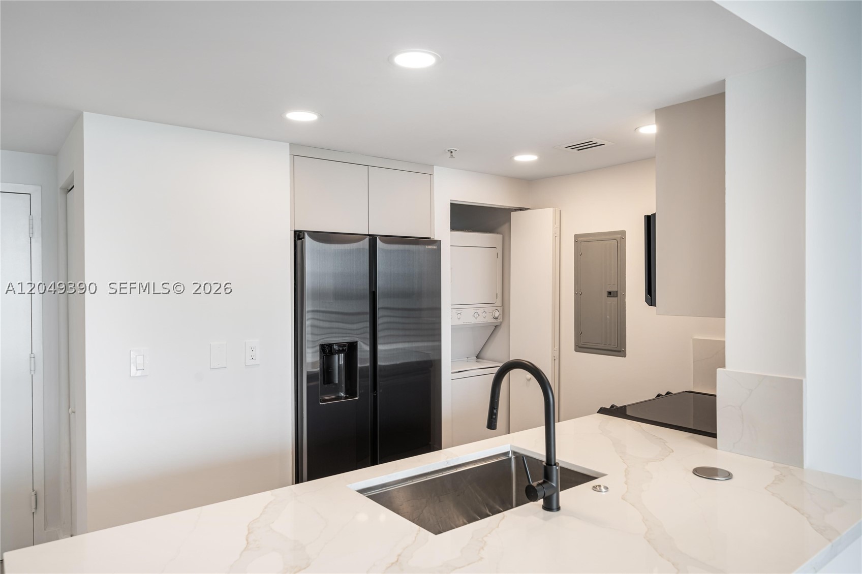 325 S Biscayne Blvd #2920, Miami FL 33131