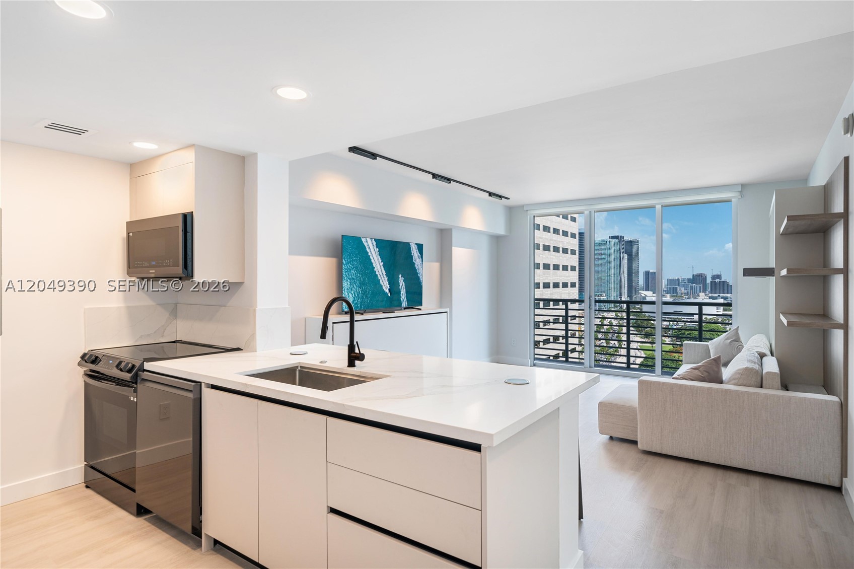 325 S Biscayne Blvd #2920, Miami FL 33131