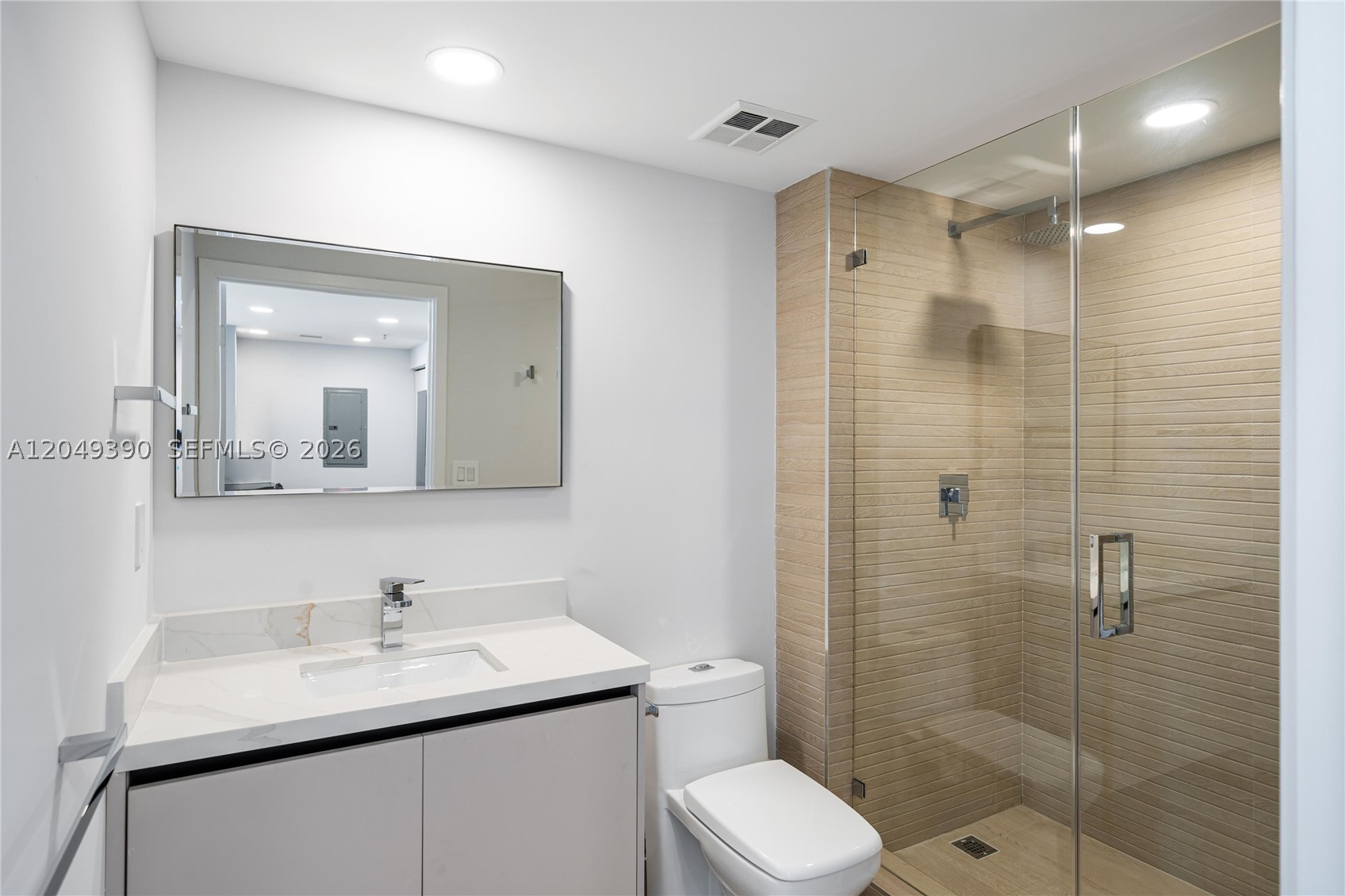 325 S Biscayne Blvd #2920, Miami FL 33131