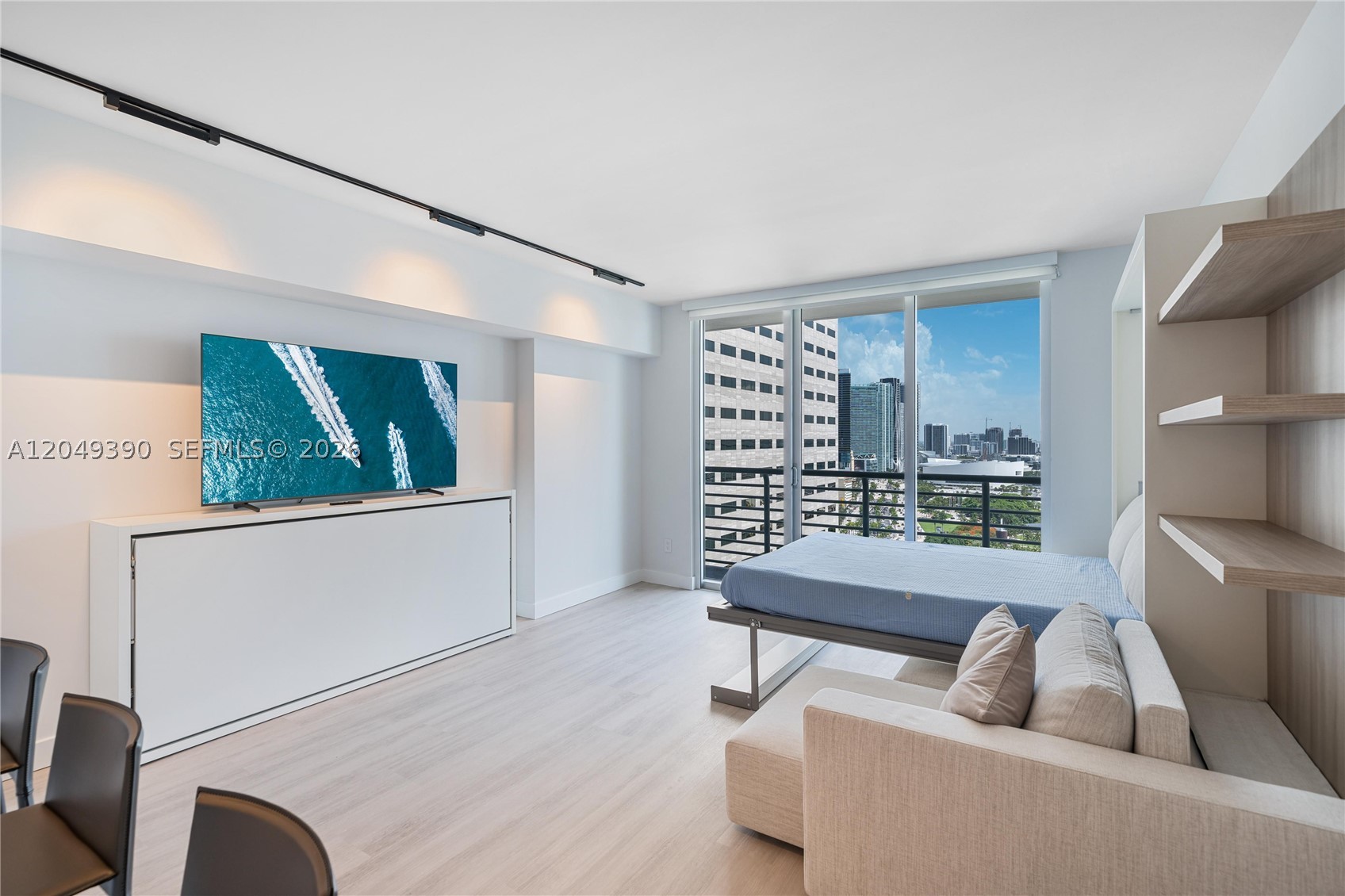 325 S Biscayne Blvd #2920, Miami FL 33131