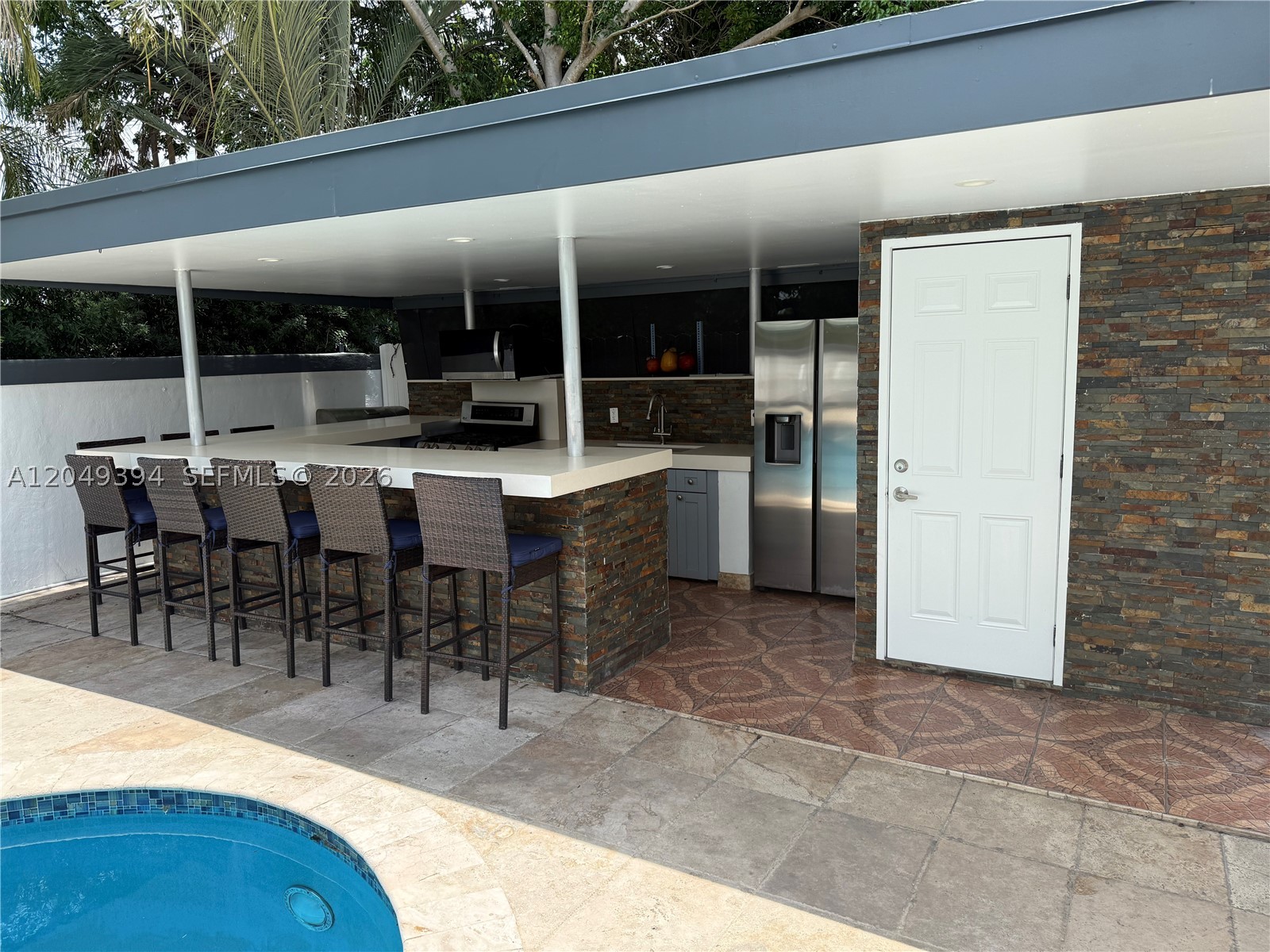 9675 SW 19th St, Miami FL 33165
