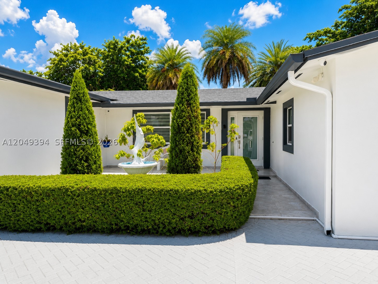 9675 SW 19th St, Miami FL 33165