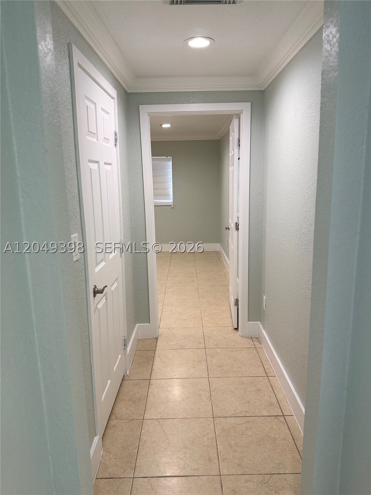9675 SW 19th St #0, Miami FL 33165
