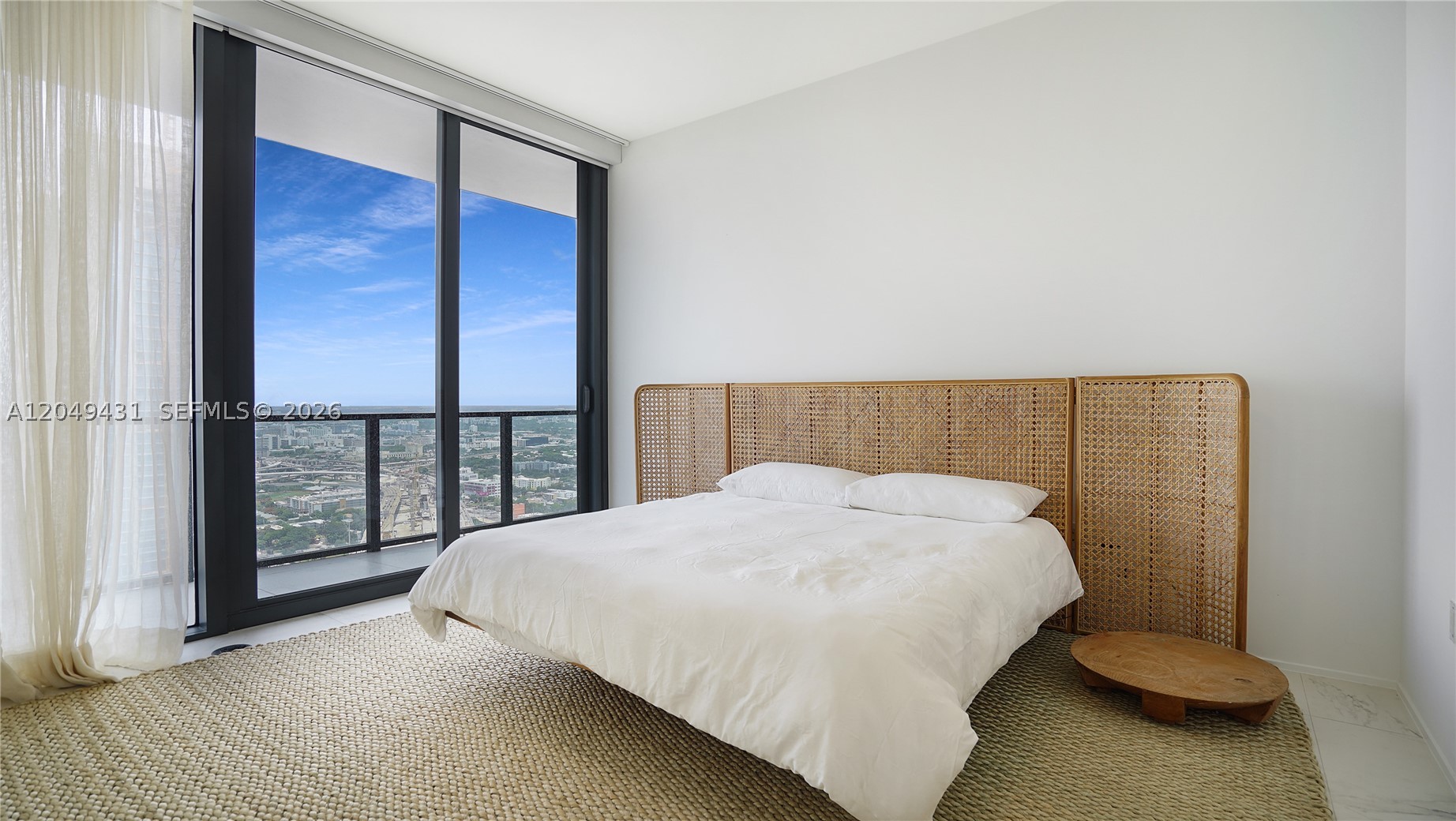 1000 Biscayne Blvd #4401, Miami FL 33132