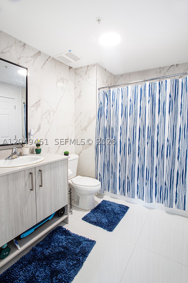 10950 NW 82nd St #116, Doral FL 33178