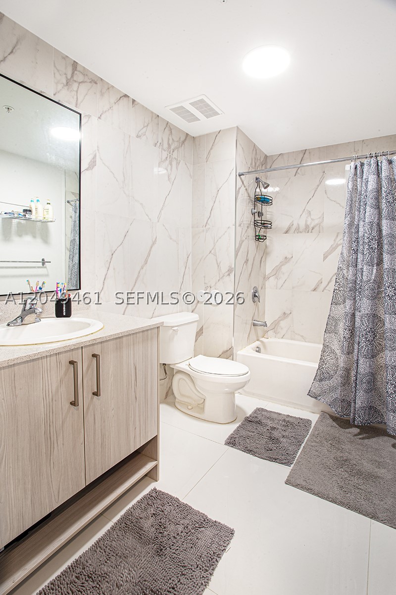 10950 NW 82nd St #116, Doral FL 33178