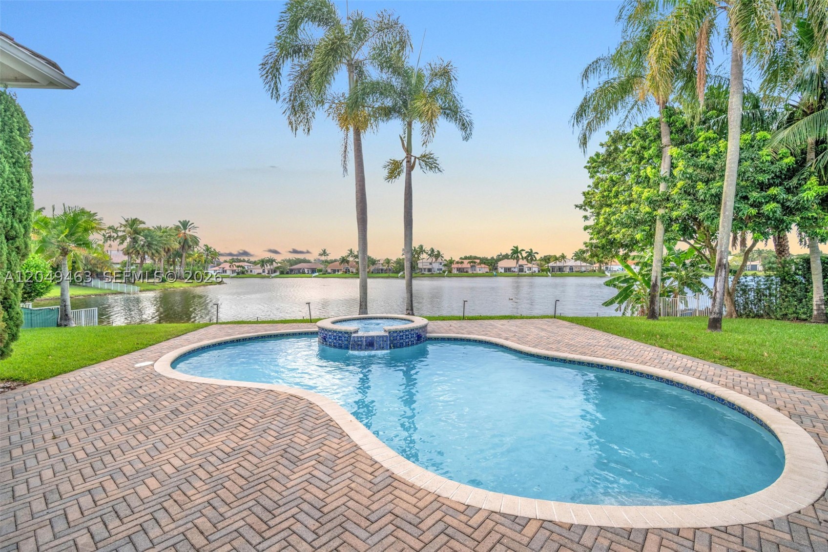 13783 NW 19th St, Pembroke Pines FL 33028