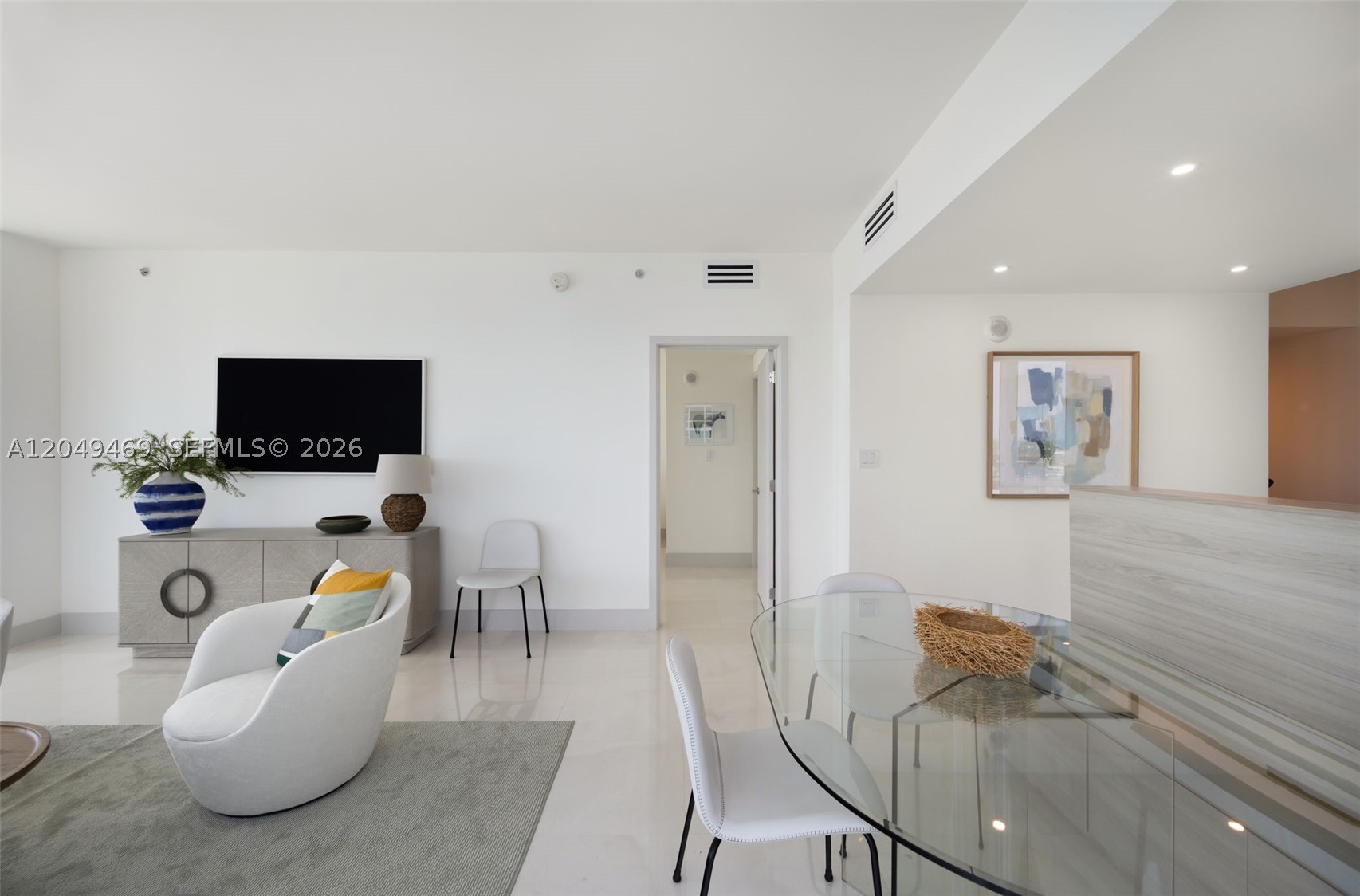 6799 Collins Ave #1402, Miami Beach FL 33141