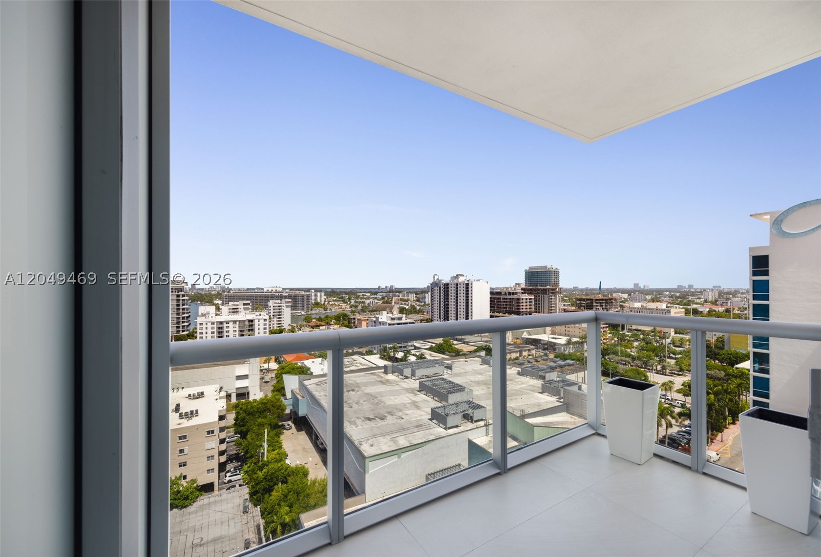 6799 Collins Ave #1402, Miami Beach FL 33141