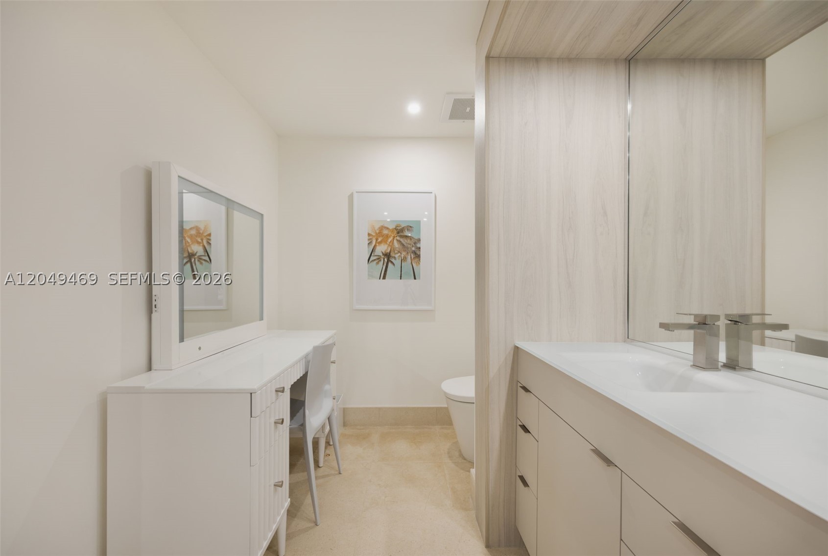 6799 Collins Ave #1402, Miami Beach FL 33141