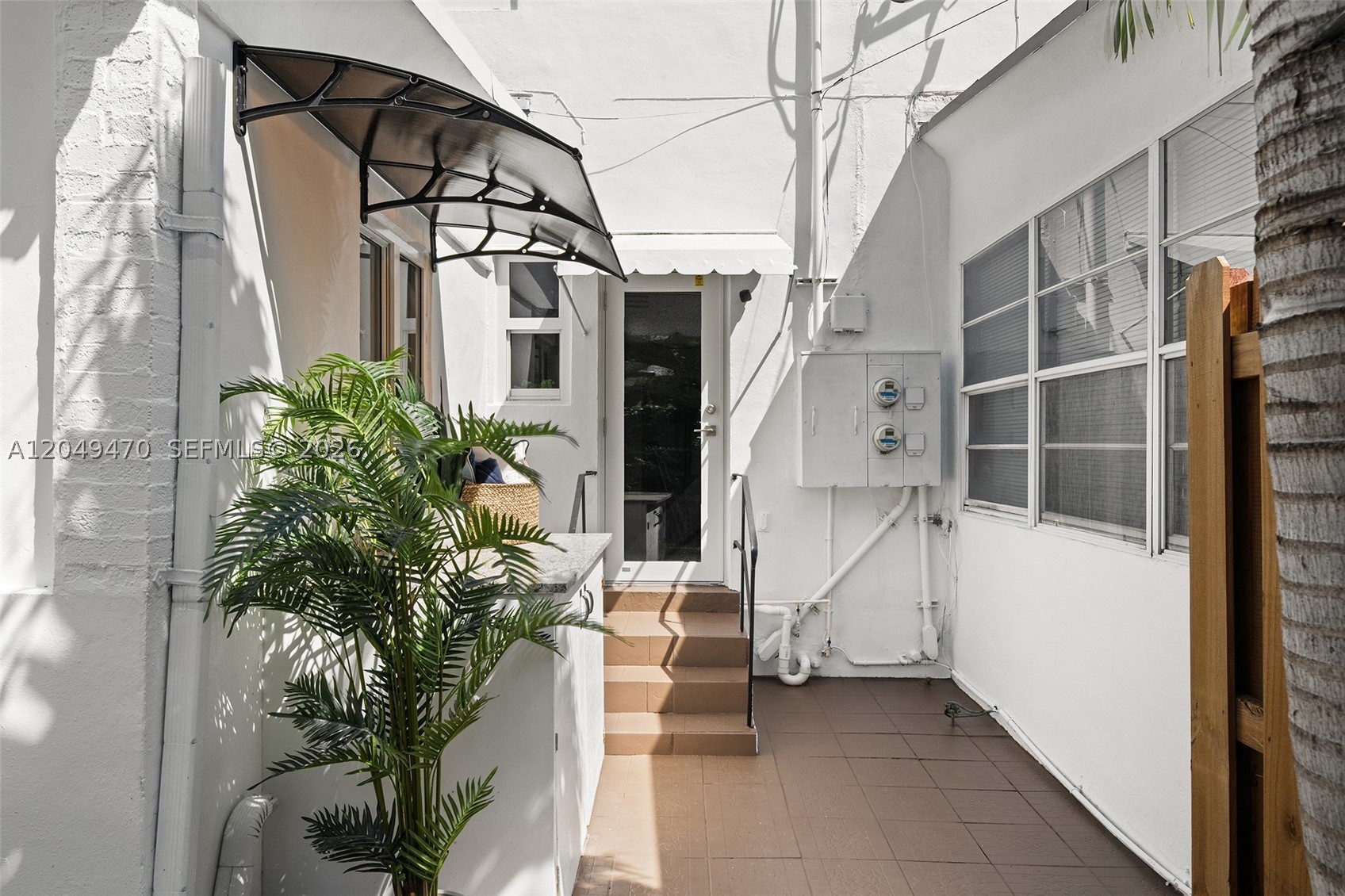 642 86th St, Miami Beach FL 33141