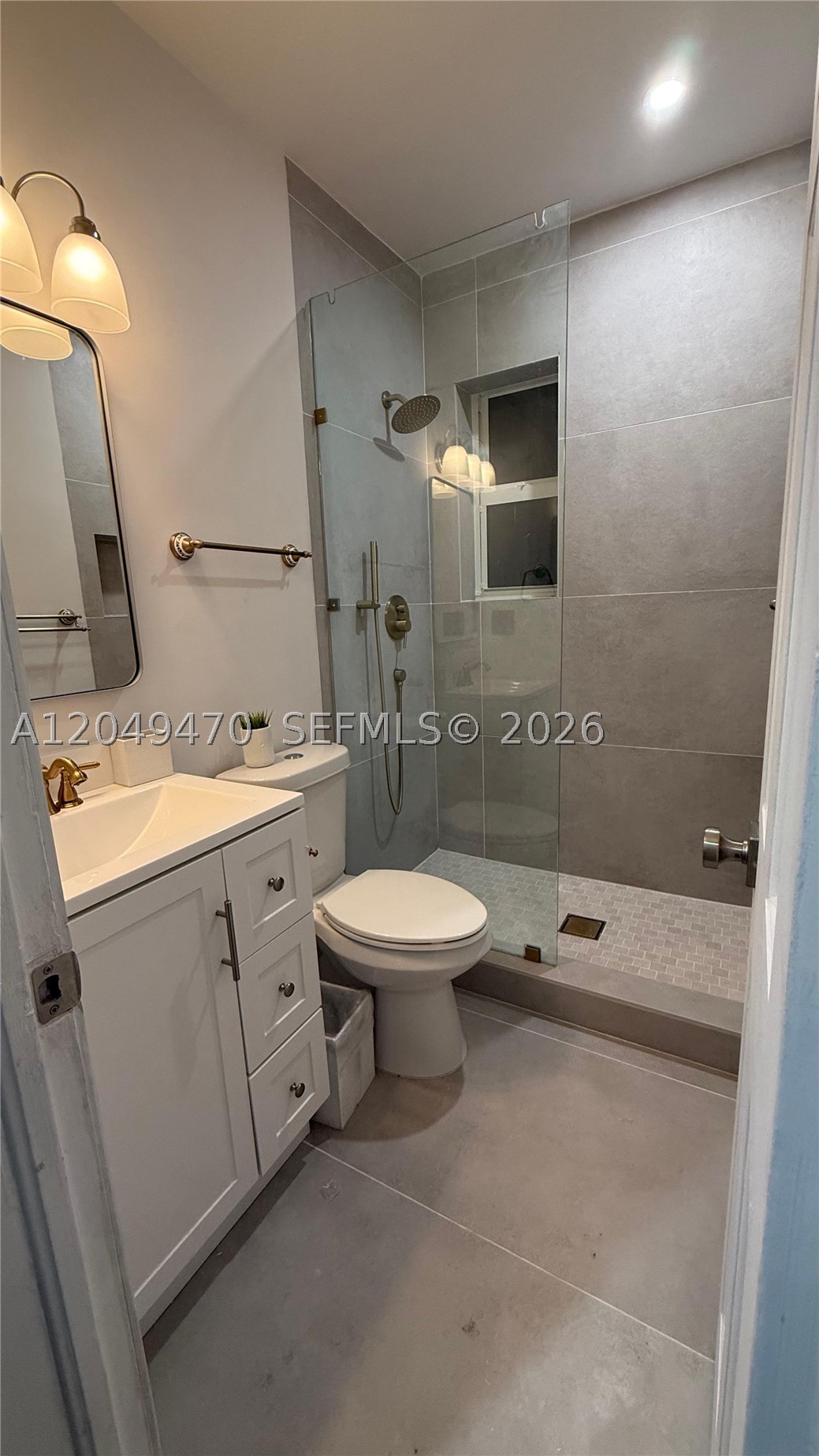 642 86th St, Miami Beach FL 33141