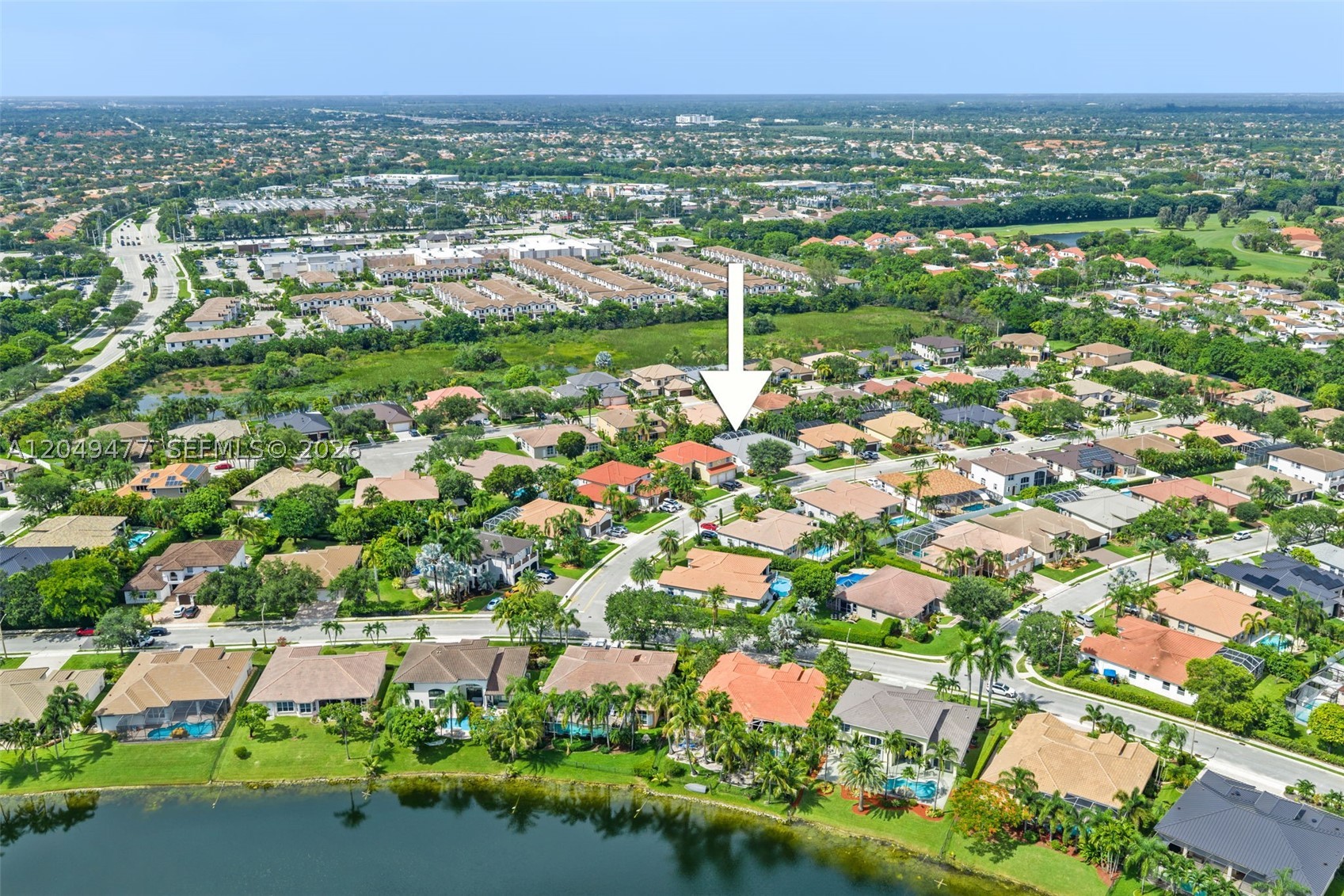 15973 SW 4th St, Pembroke Pines FL 33027