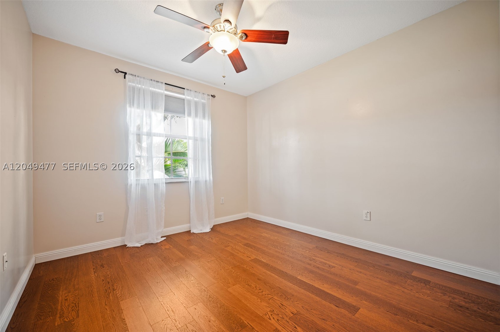 15973 SW 4th St, Pembroke Pines FL 33027