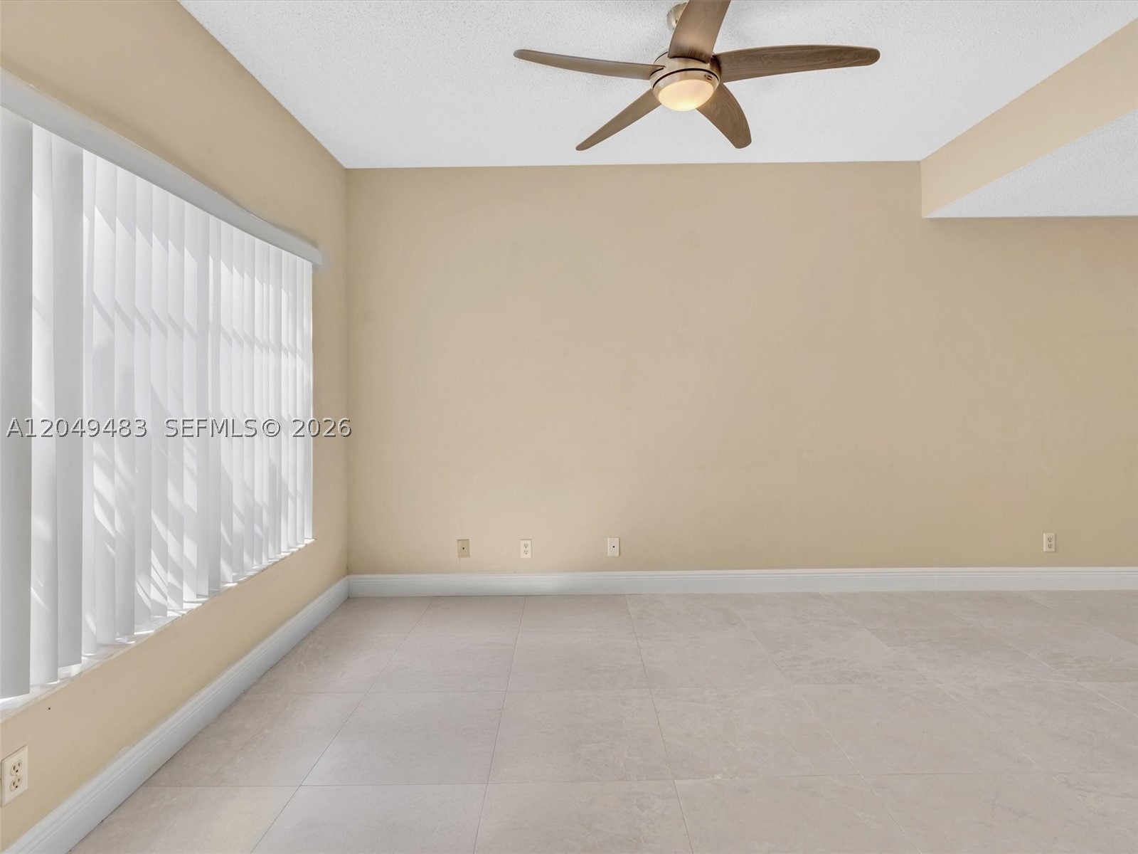 60 Key West Ct #60, Weston FL 33326