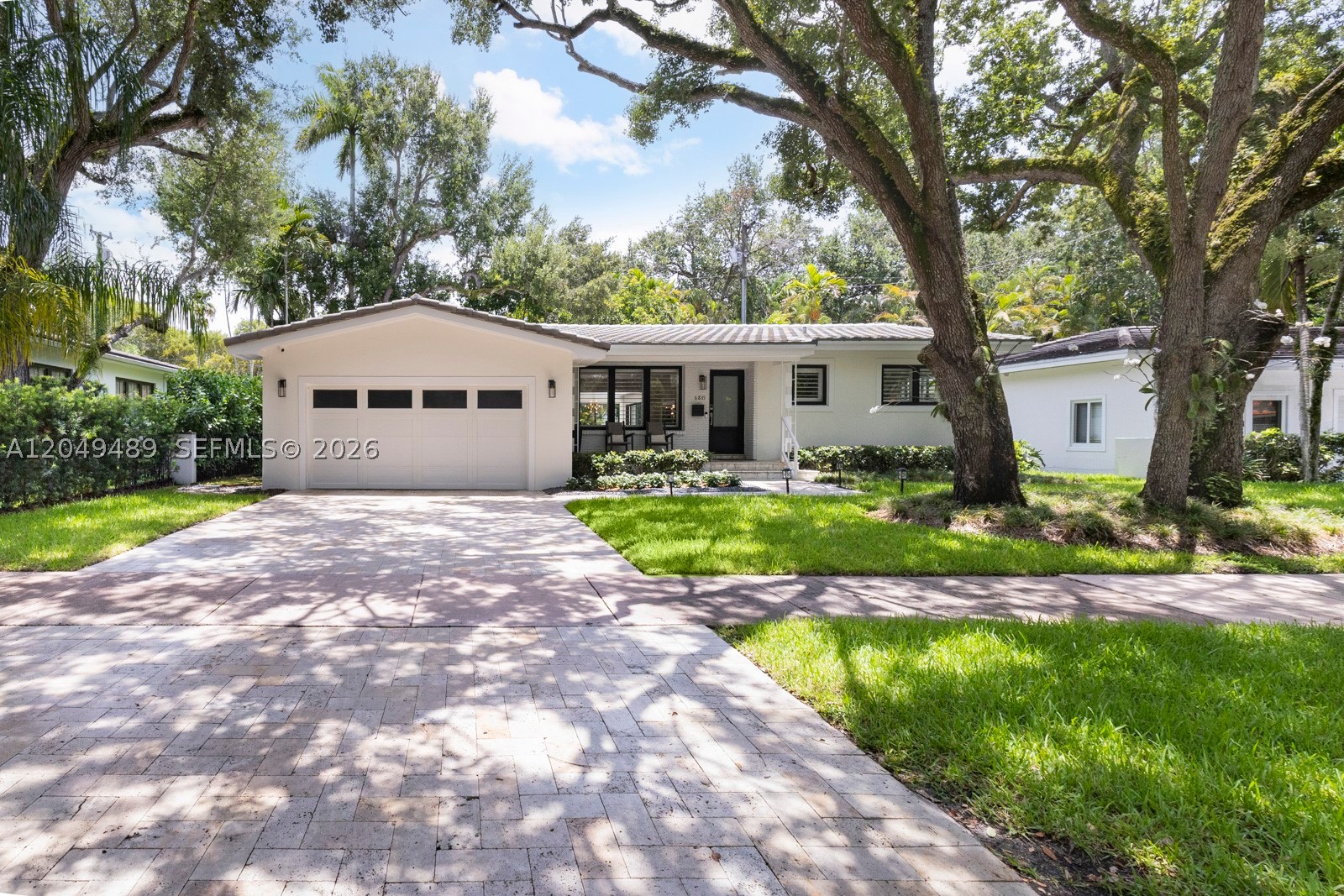 6835 Camarin St, Coral Gables FL 33146