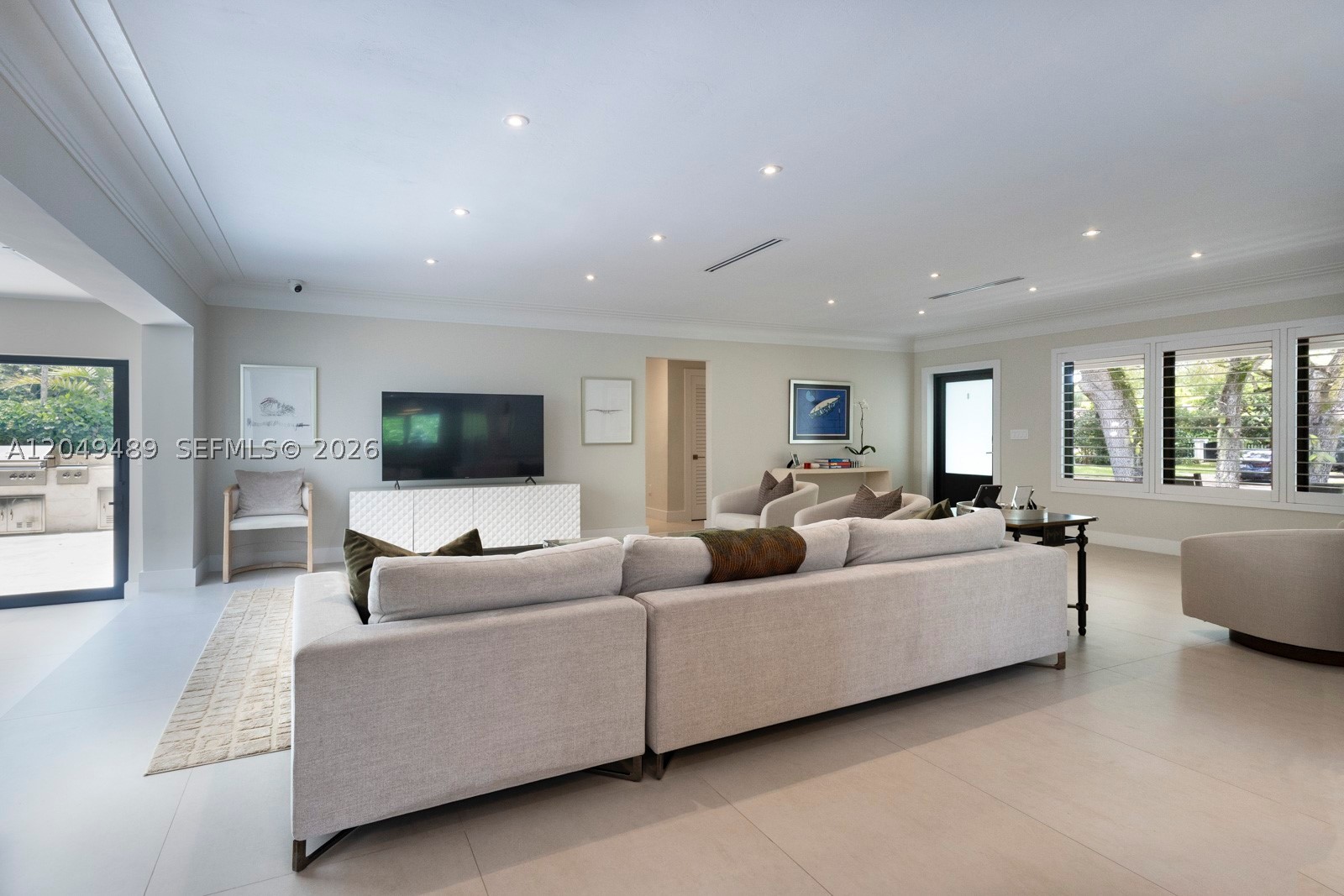 6835 Camarin St, Coral Gables FL 33146