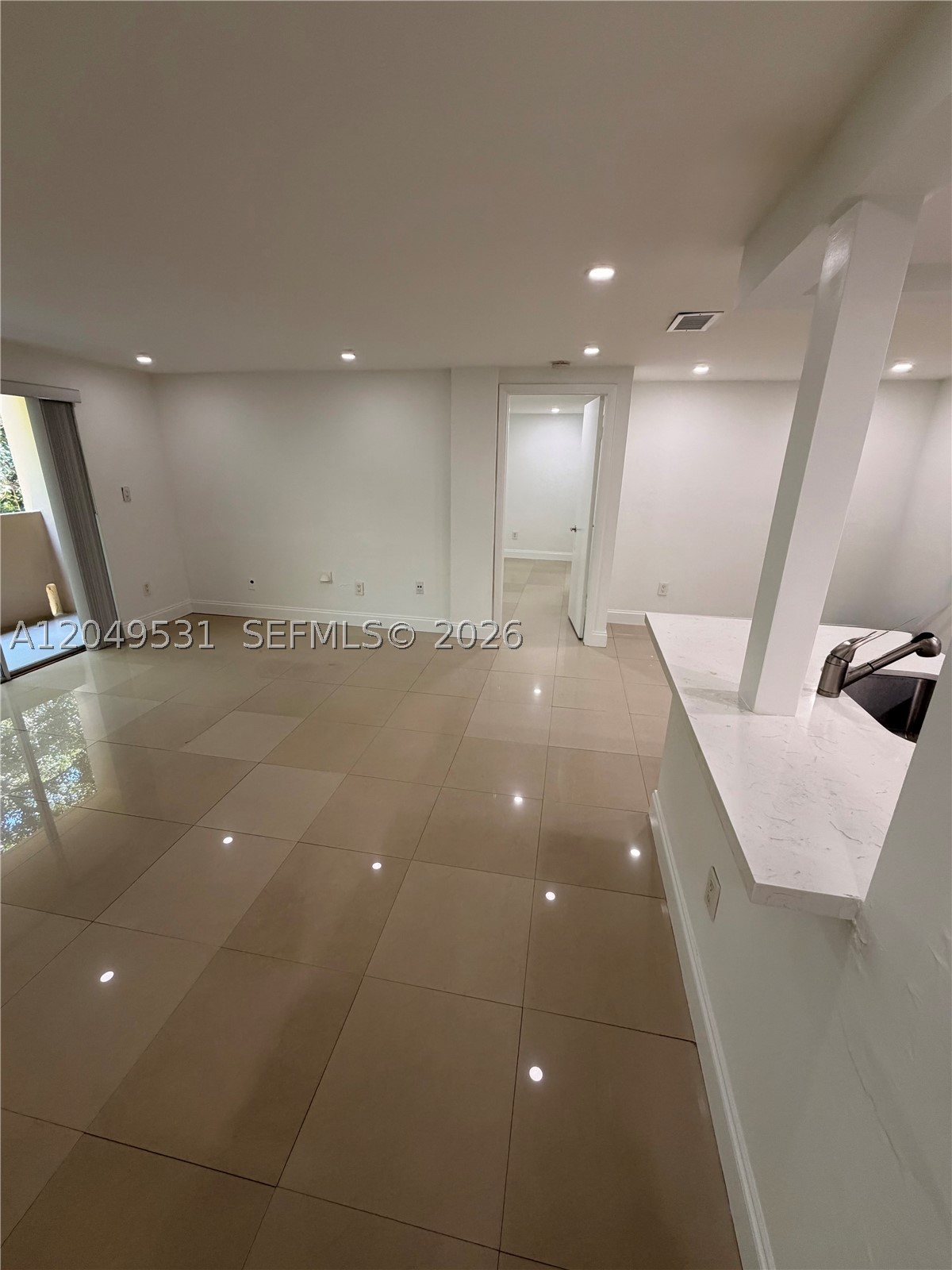 2201 Brickell Ave #47, Miami FL 33129