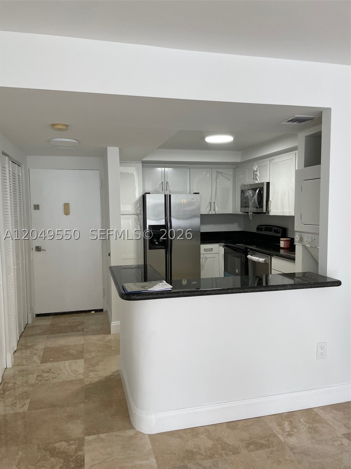 3731 N Country Club Dr #323, Aventura FL 33180