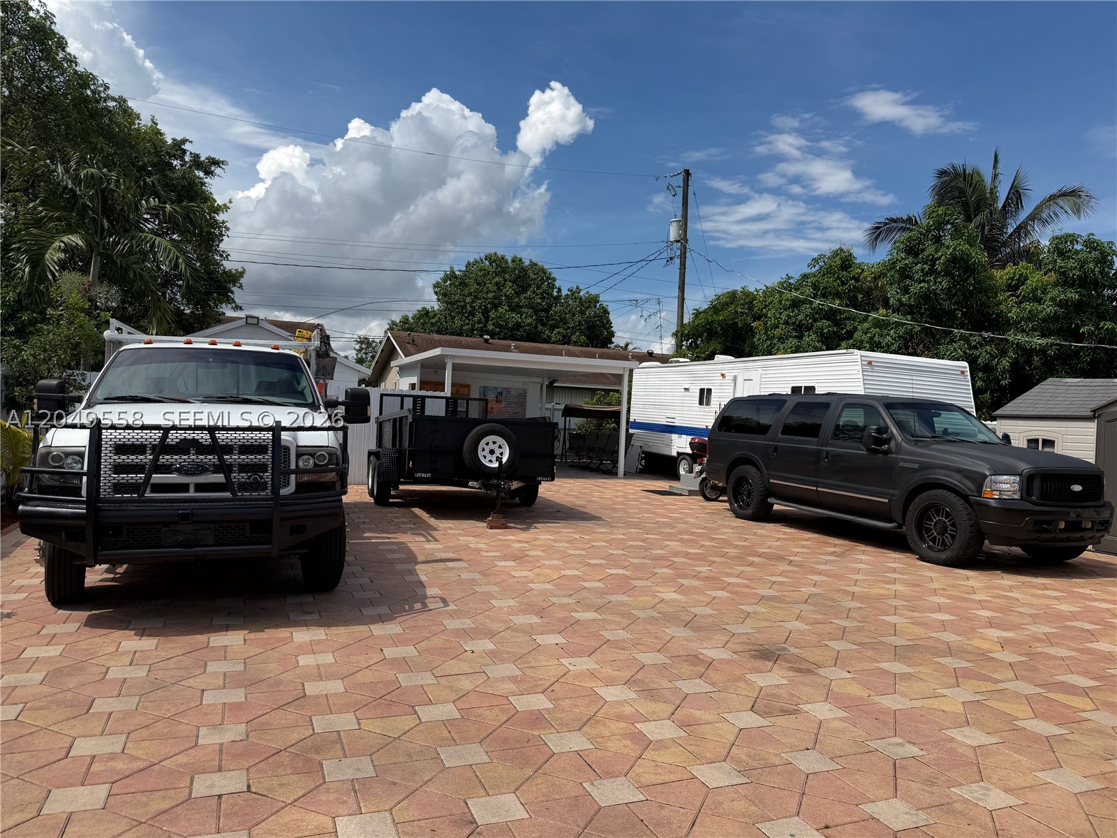 2642 Atlantic Ave, Opa Locka FL 33054