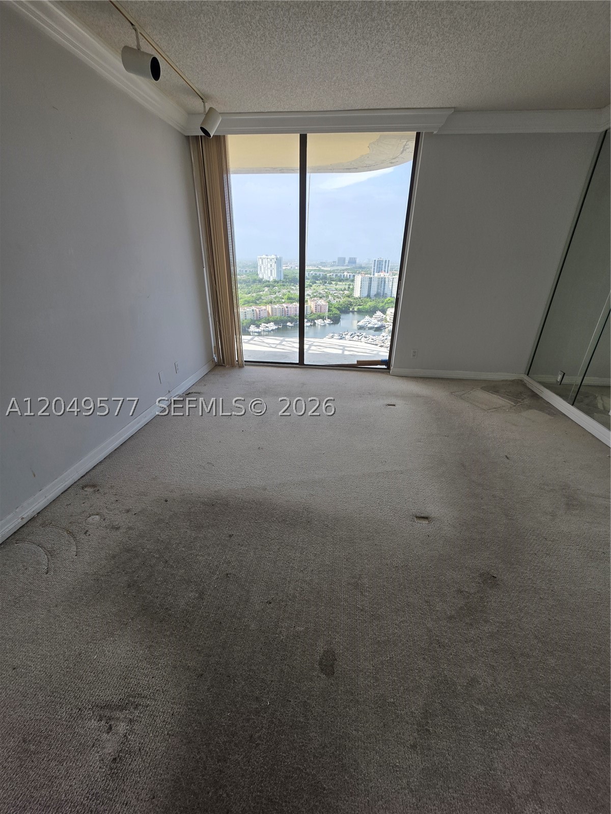 19355 Turnberry Way #25C, Aventura FL 33180