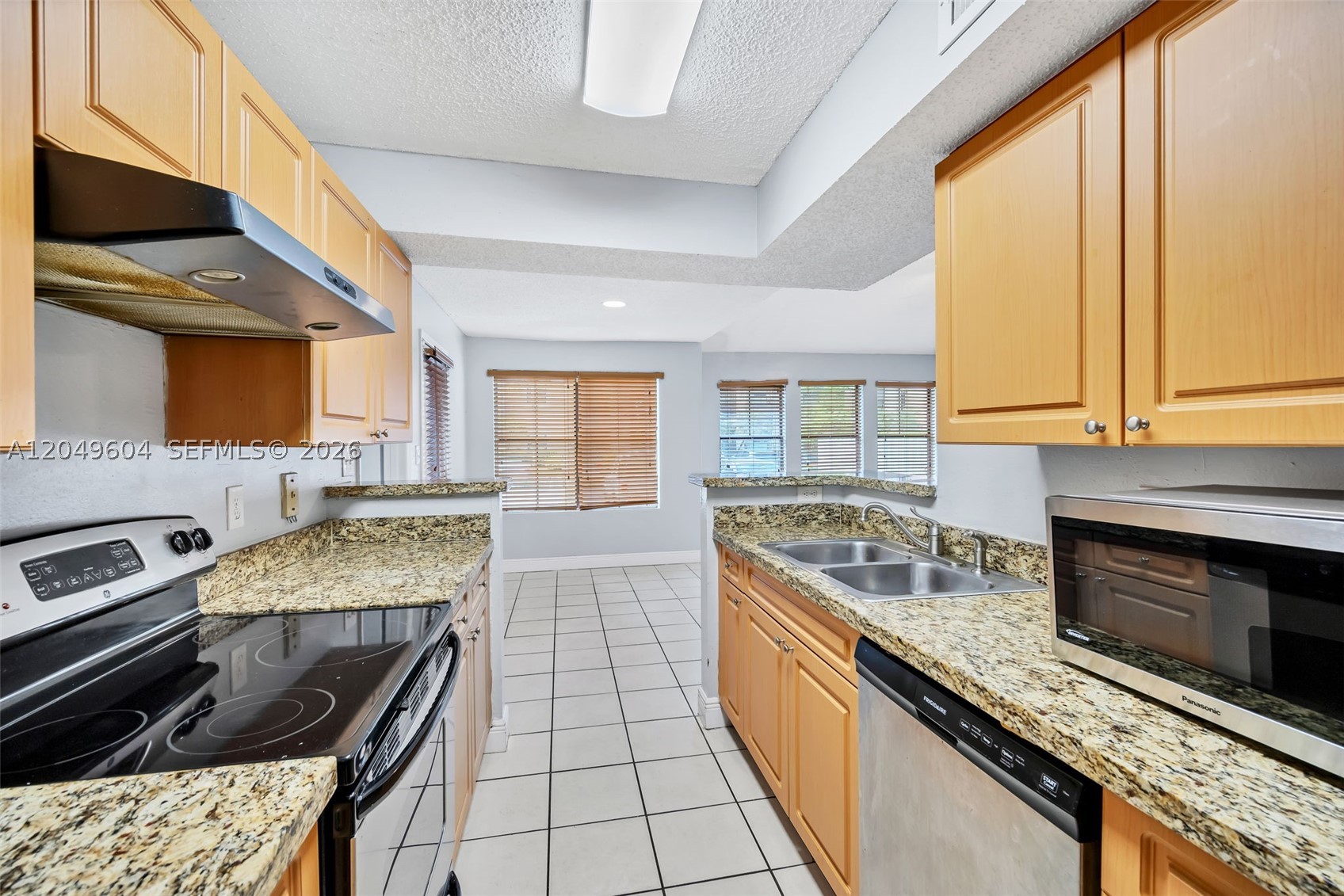 15560 SW 104th TER #611, Miami FL 33196