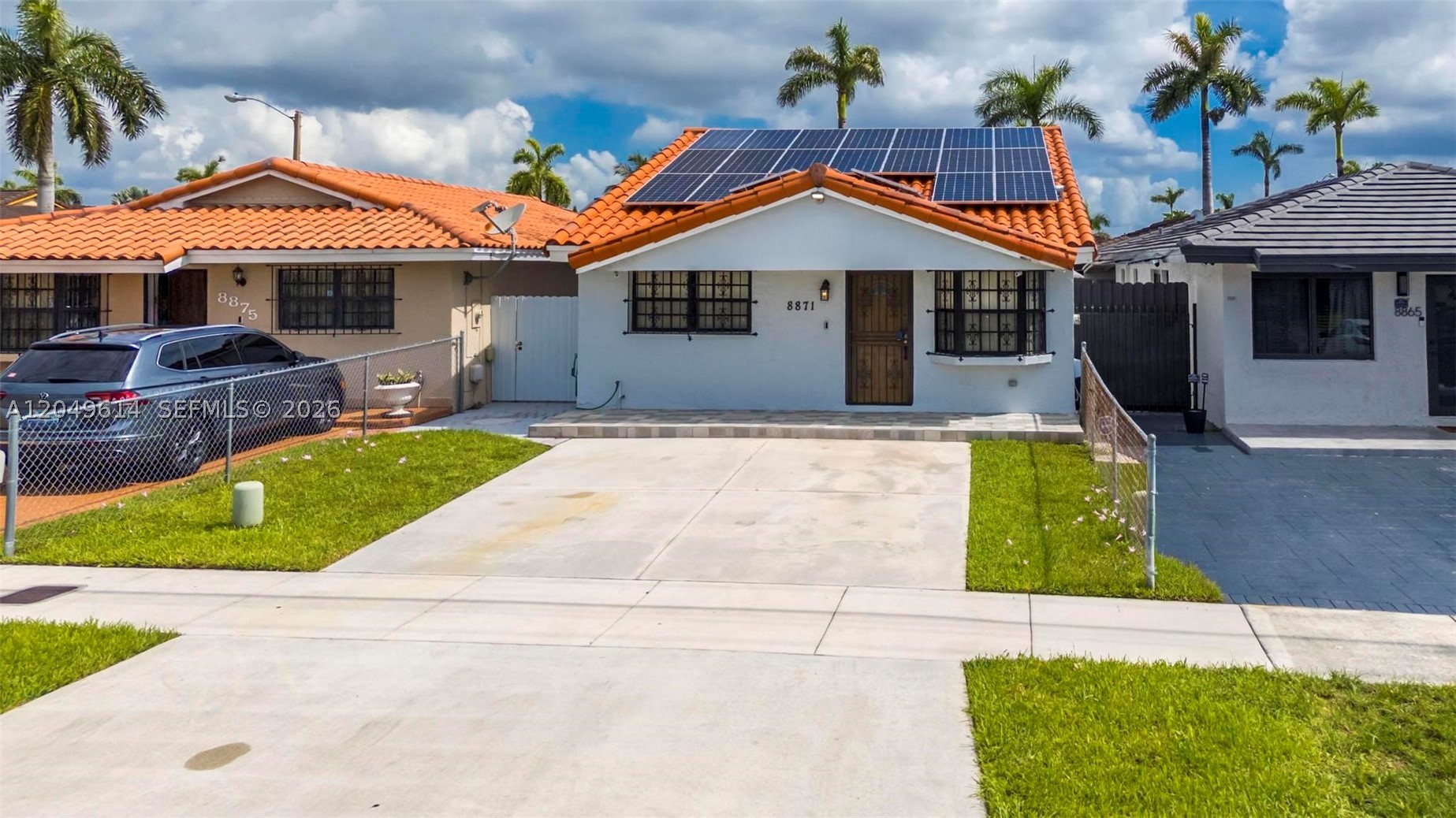 8871 NW 114th St, Hialeah Gardens FL 33018