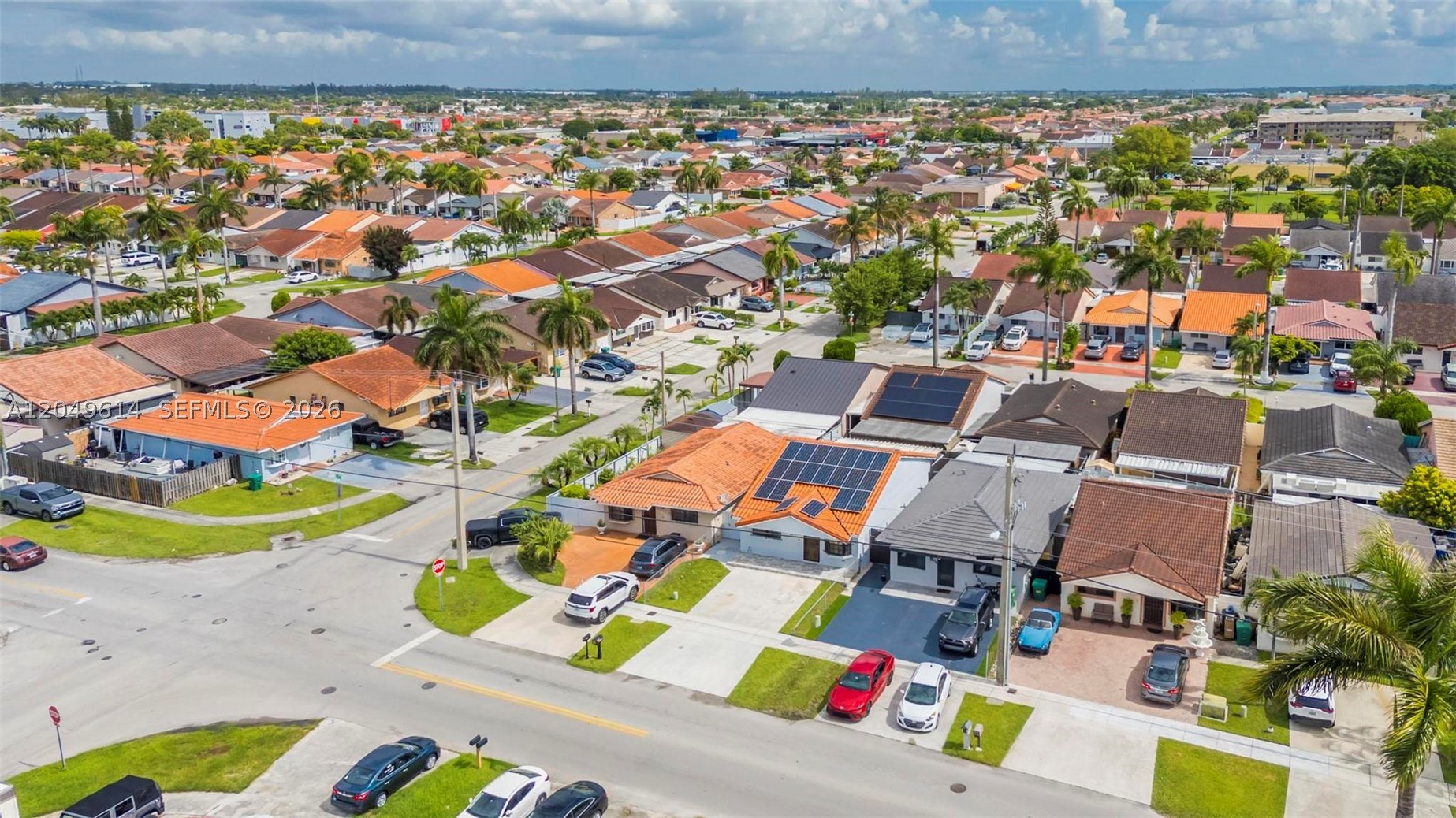 8871 NW 114th St, Hialeah Gardens FL 33018