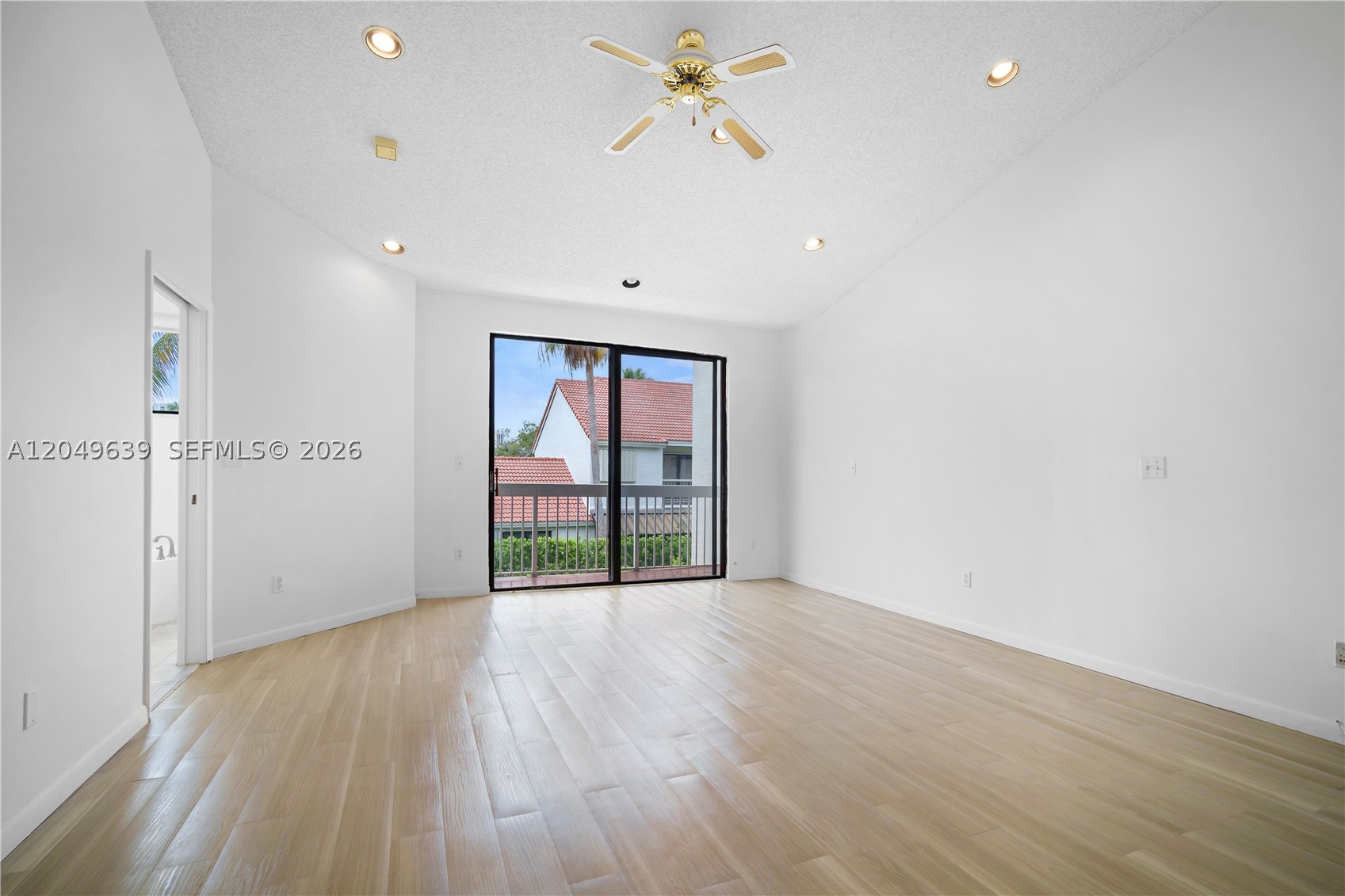 21378 Marina Cove Cir #11-B, Aventura FL 33180