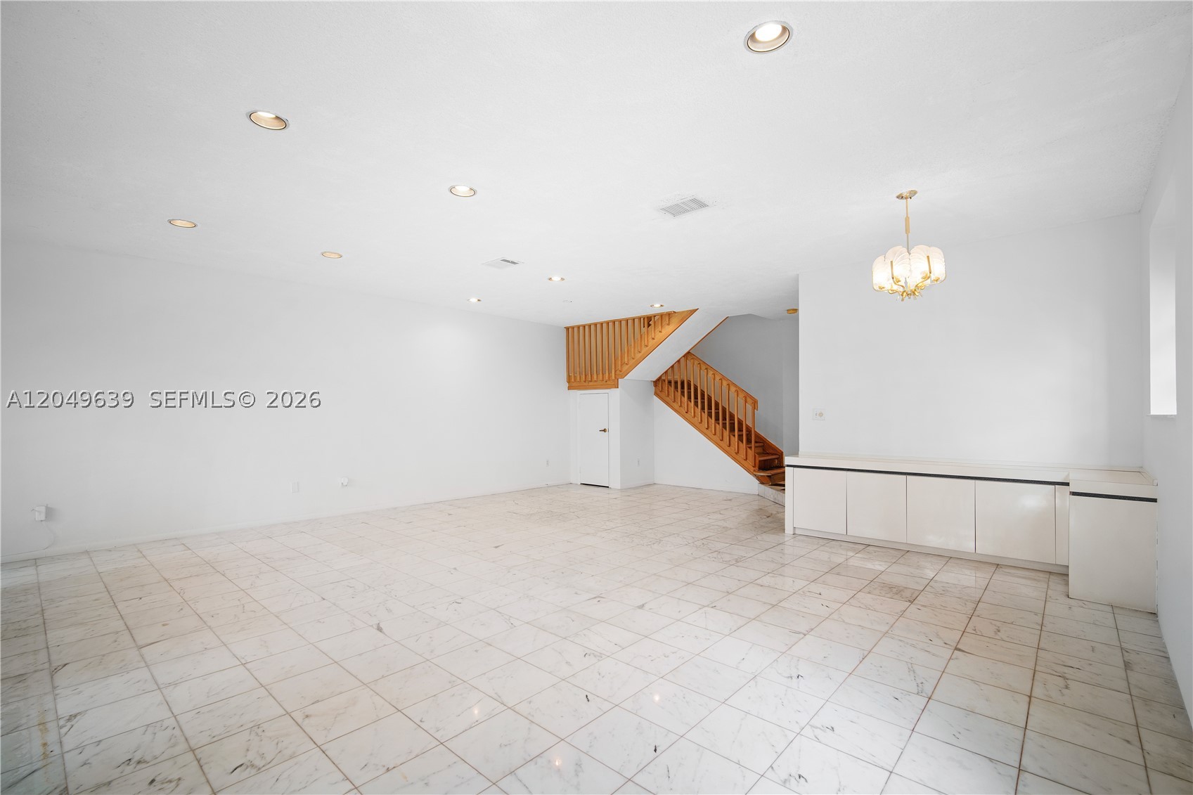 21378 Marina Cove Cir #11-B, Aventura FL 33180