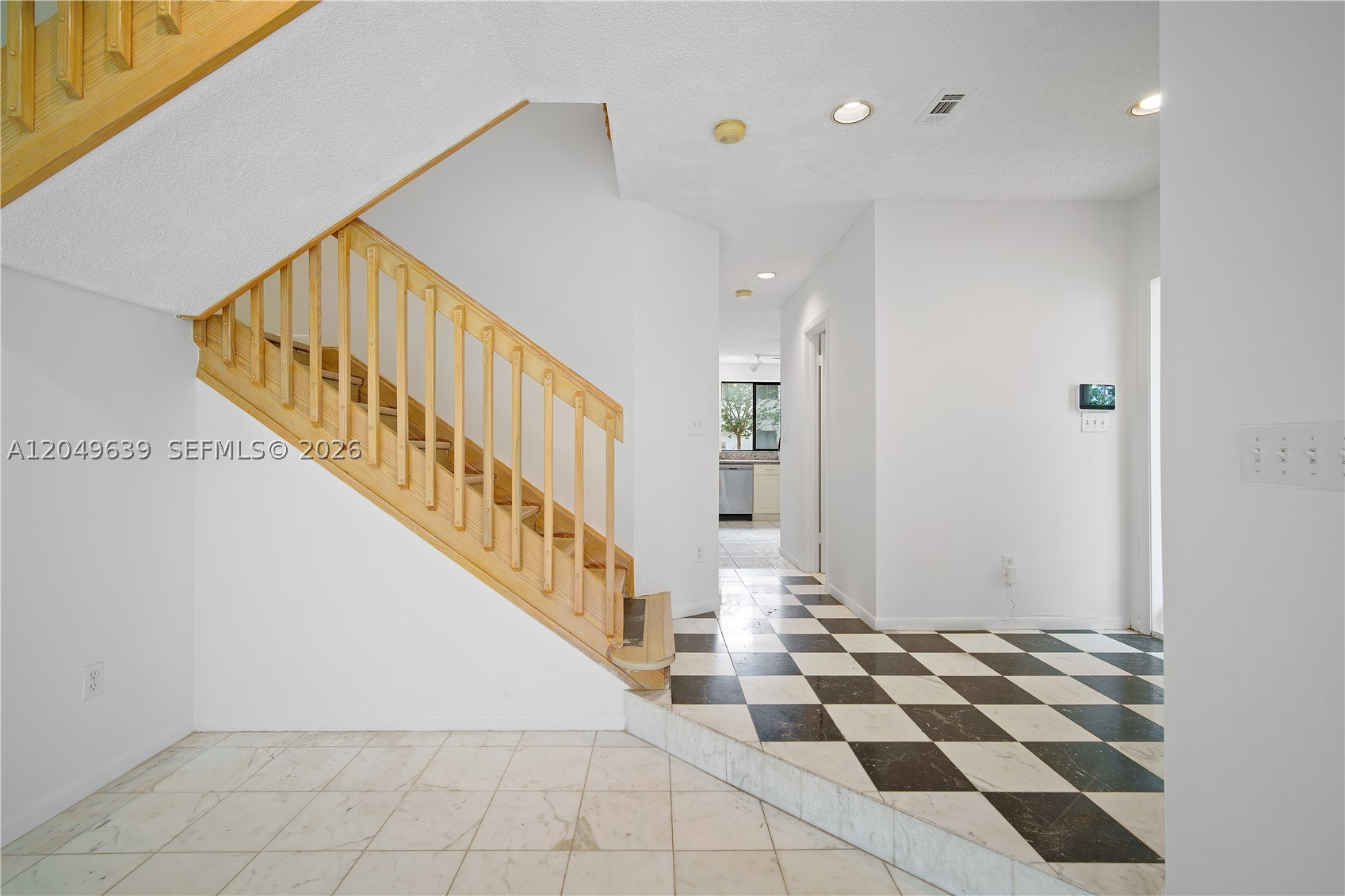 21378 Marina Cove Cir #11-B, Aventura FL 33180