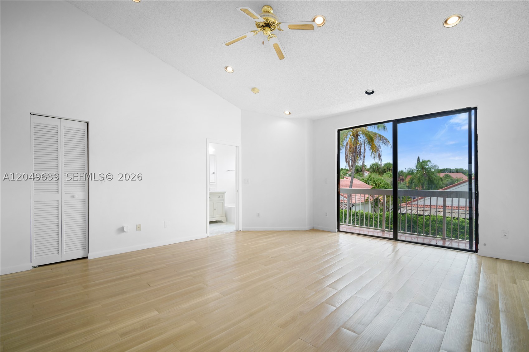 21378 Marina Cove Cir #11-B, Aventura FL 33180