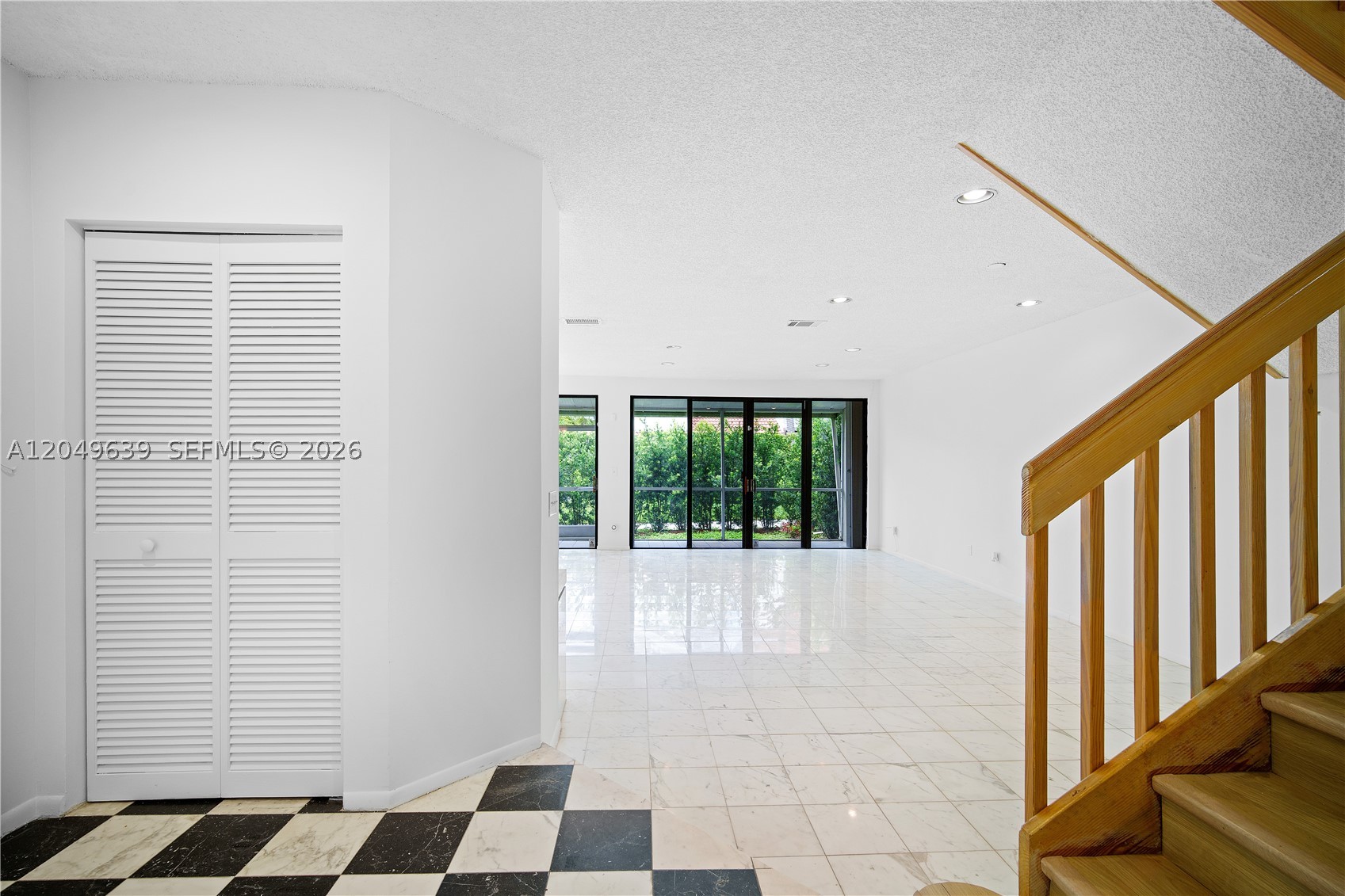 21378 Marina Cove Cir #11-B, Aventura FL 33180