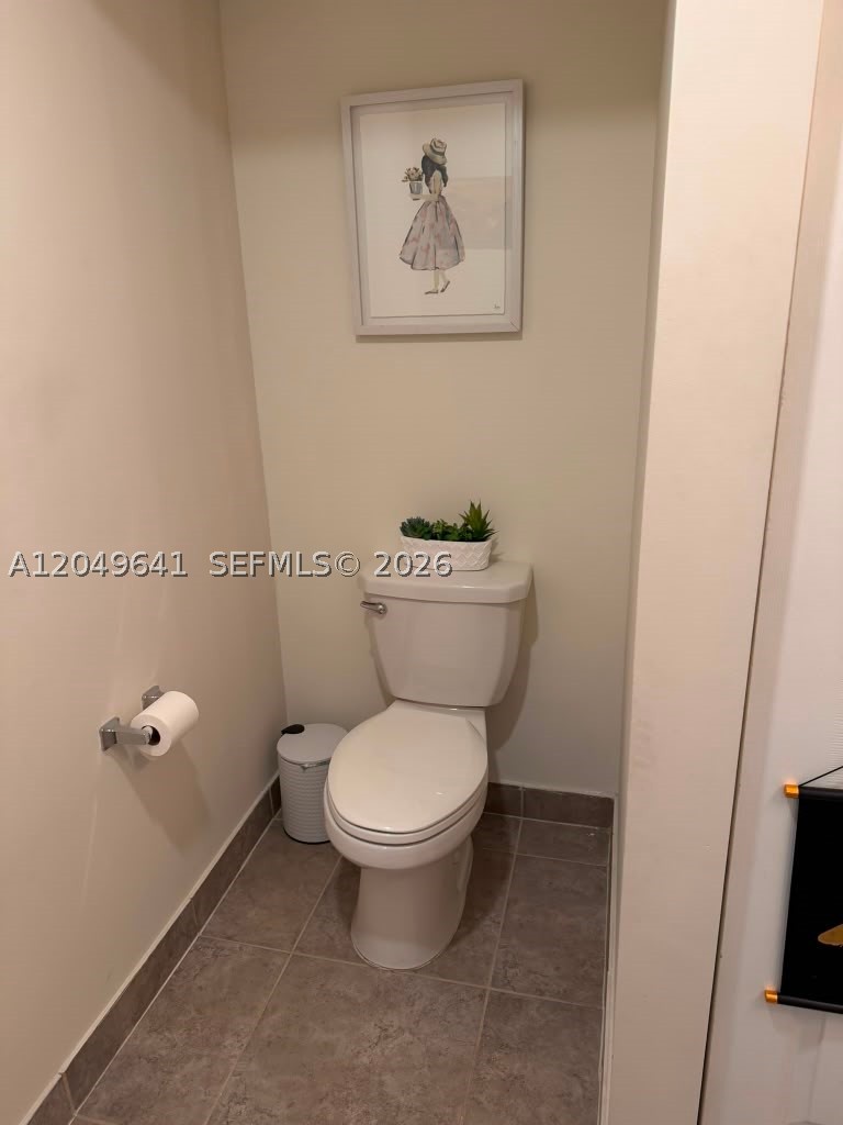 3409 W 104th Ter, Hialeah FL 33018