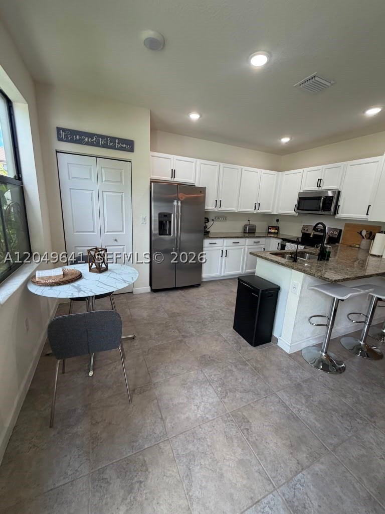 3409 W 104th Ter, Hialeah FL 33018