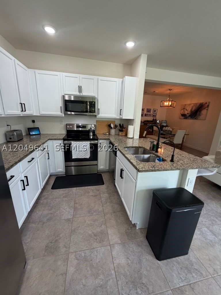 3409 W 104th Ter, Hialeah FL 33018