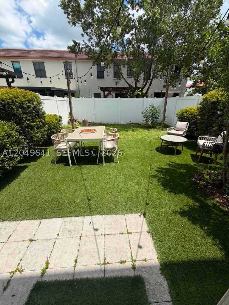 3409 W 104th Ter, Hialeah FL 33018