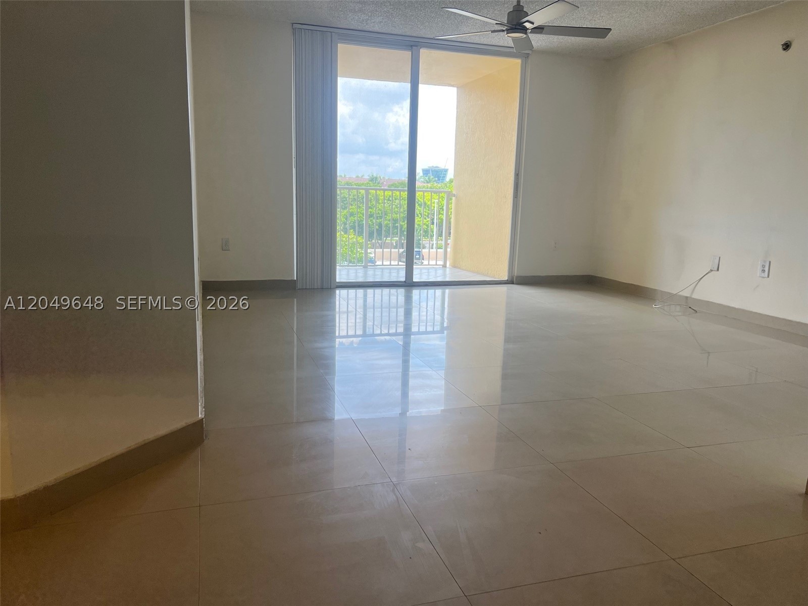 19601 E Country Club Dr #7405, Aventura FL 33180