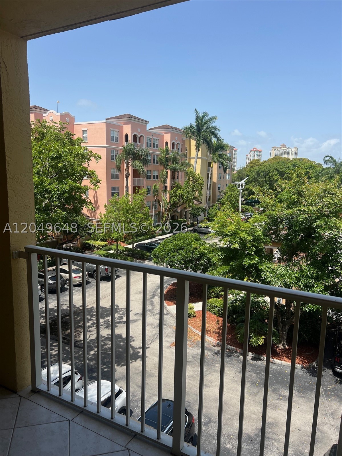 19601 E Country Club Dr #7405, Aventura FL 33180