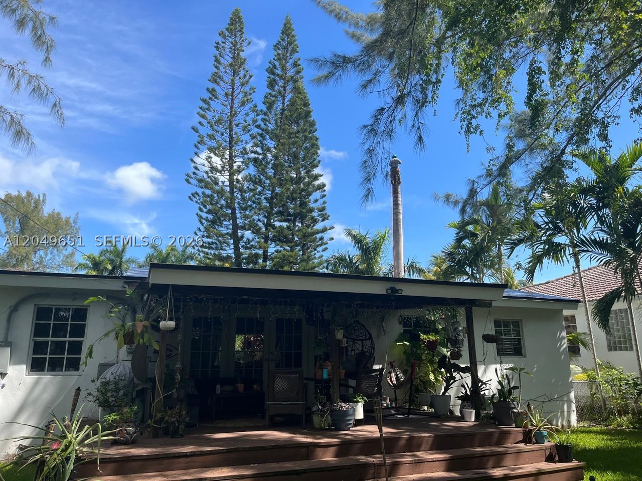 1050 NE 81st St, Miami FL 33138