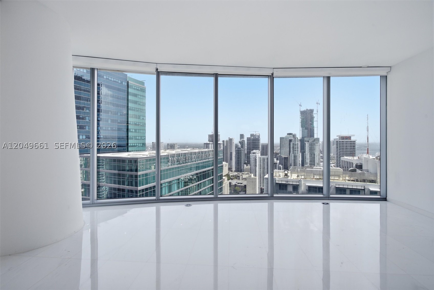 300 Biscayne Boulevard Way #4808W, Miami FL 33131