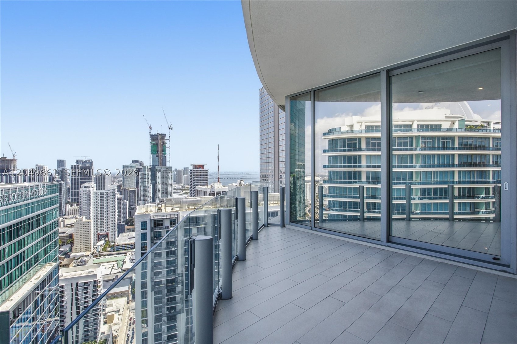 300 Biscayne Boulevard Way #4808W, Miami FL 33131