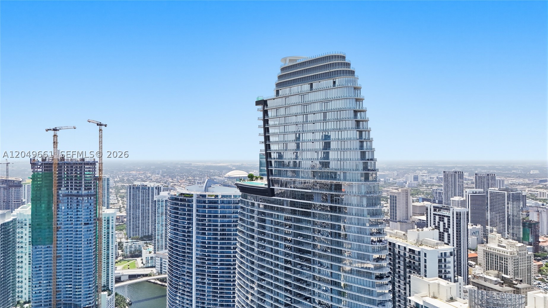 300 Biscayne Boulevard Way #4808W, Miami FL 33131