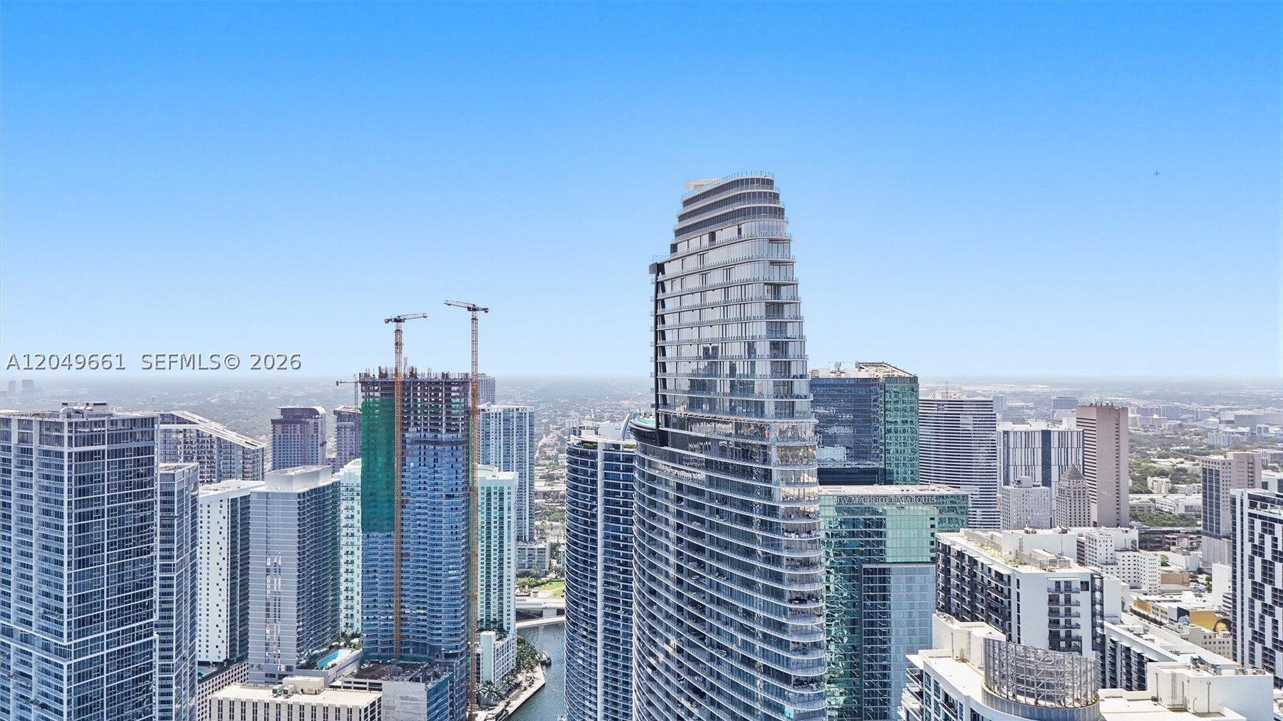 300 Biscayne Boulevard Way #4808W, Miami FL 33131