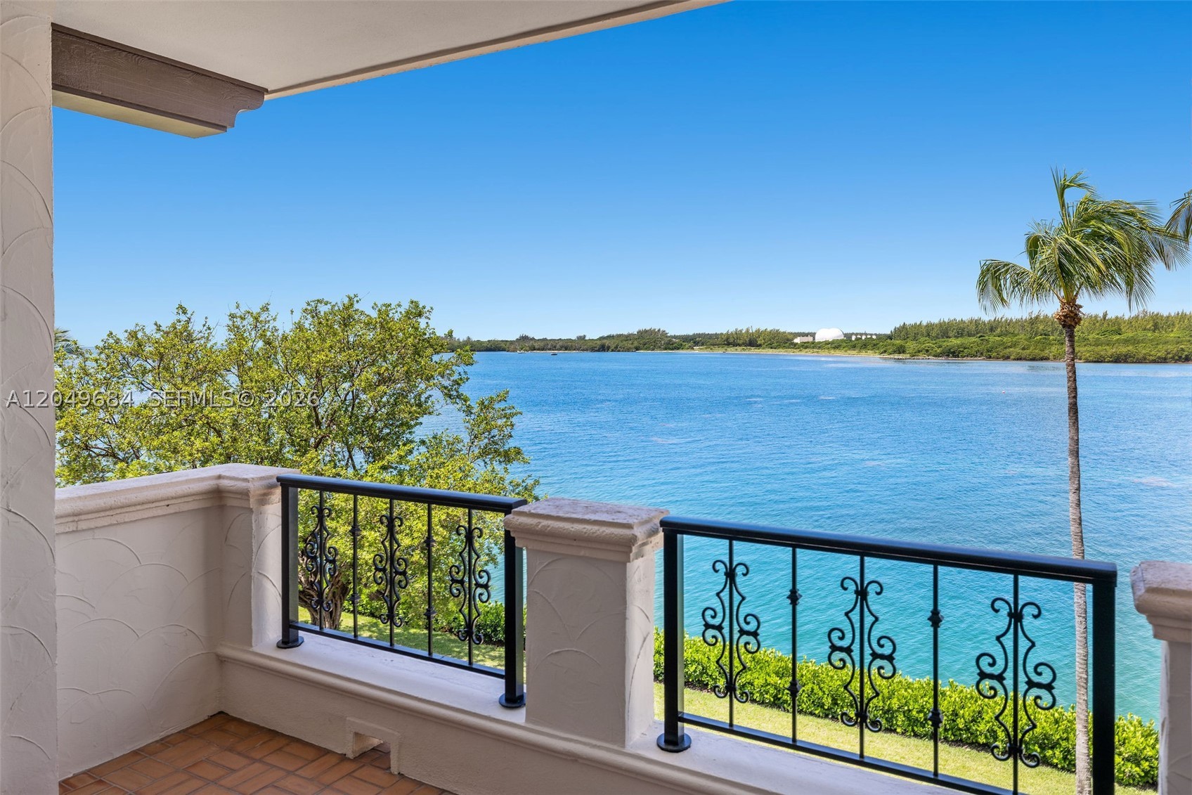 2432 Fisher Island Dr #5302, Miami Beach FL 33109