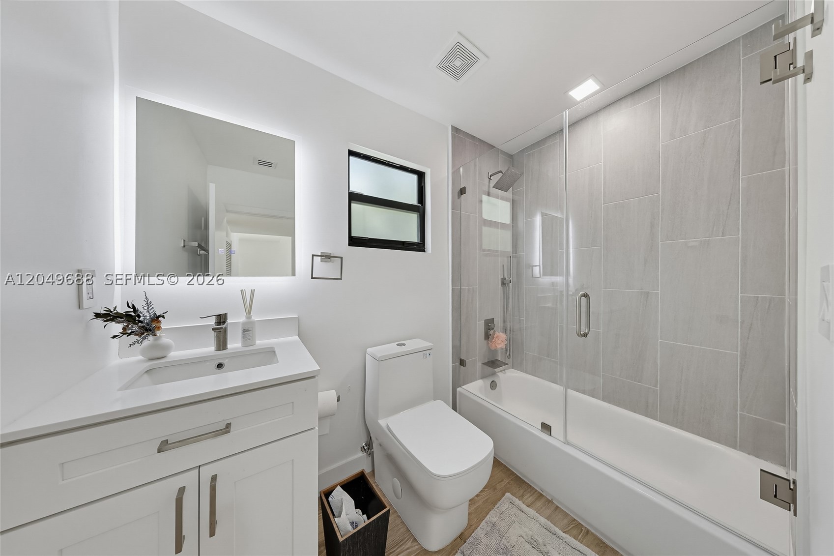 180 SW 38th Ct, Miami FL 33134