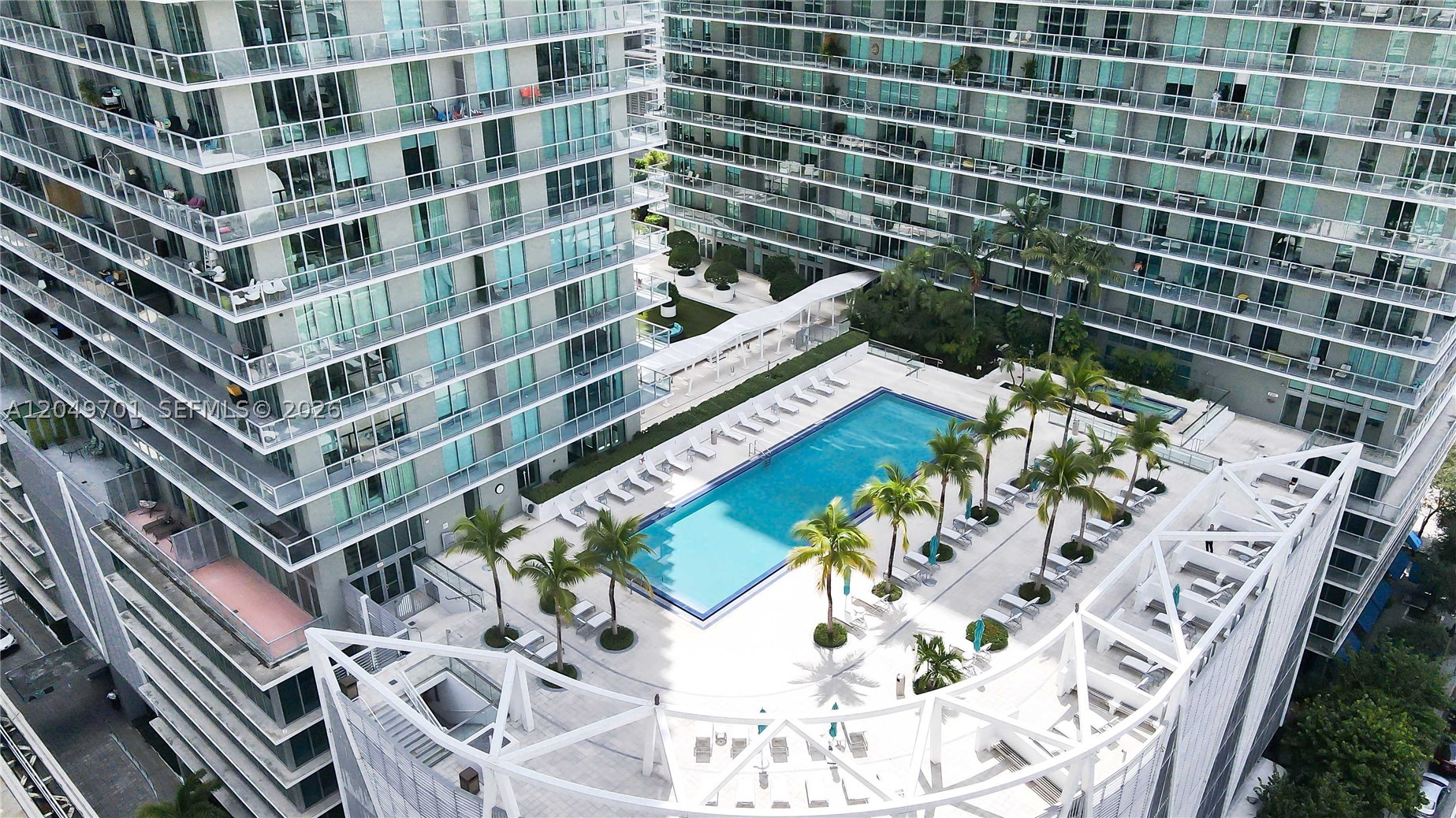 79 SW 12th St #3111-S, Miami FL 33130