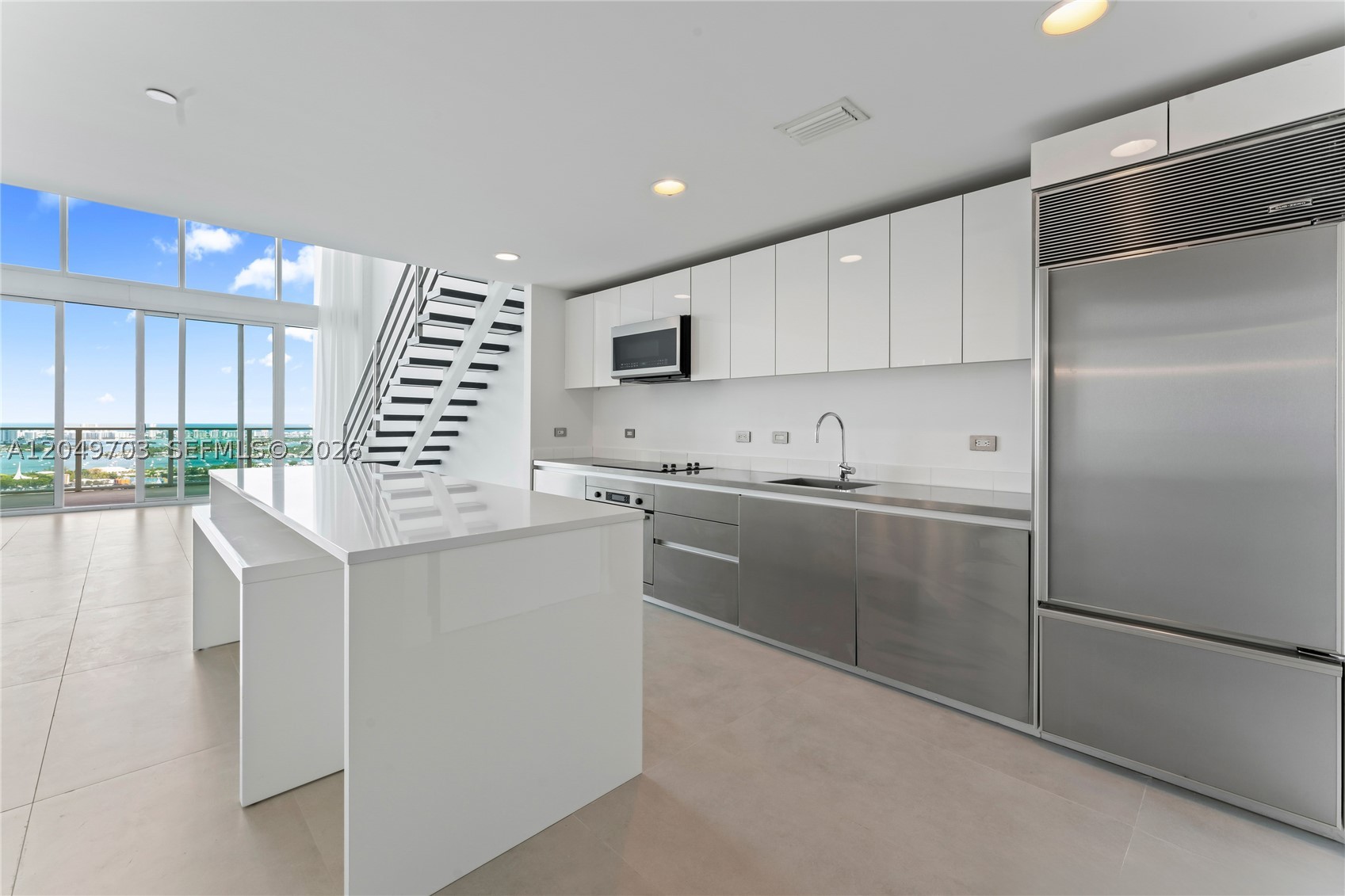 1040 Biscayne Blvd #3802, Miami FL 33132